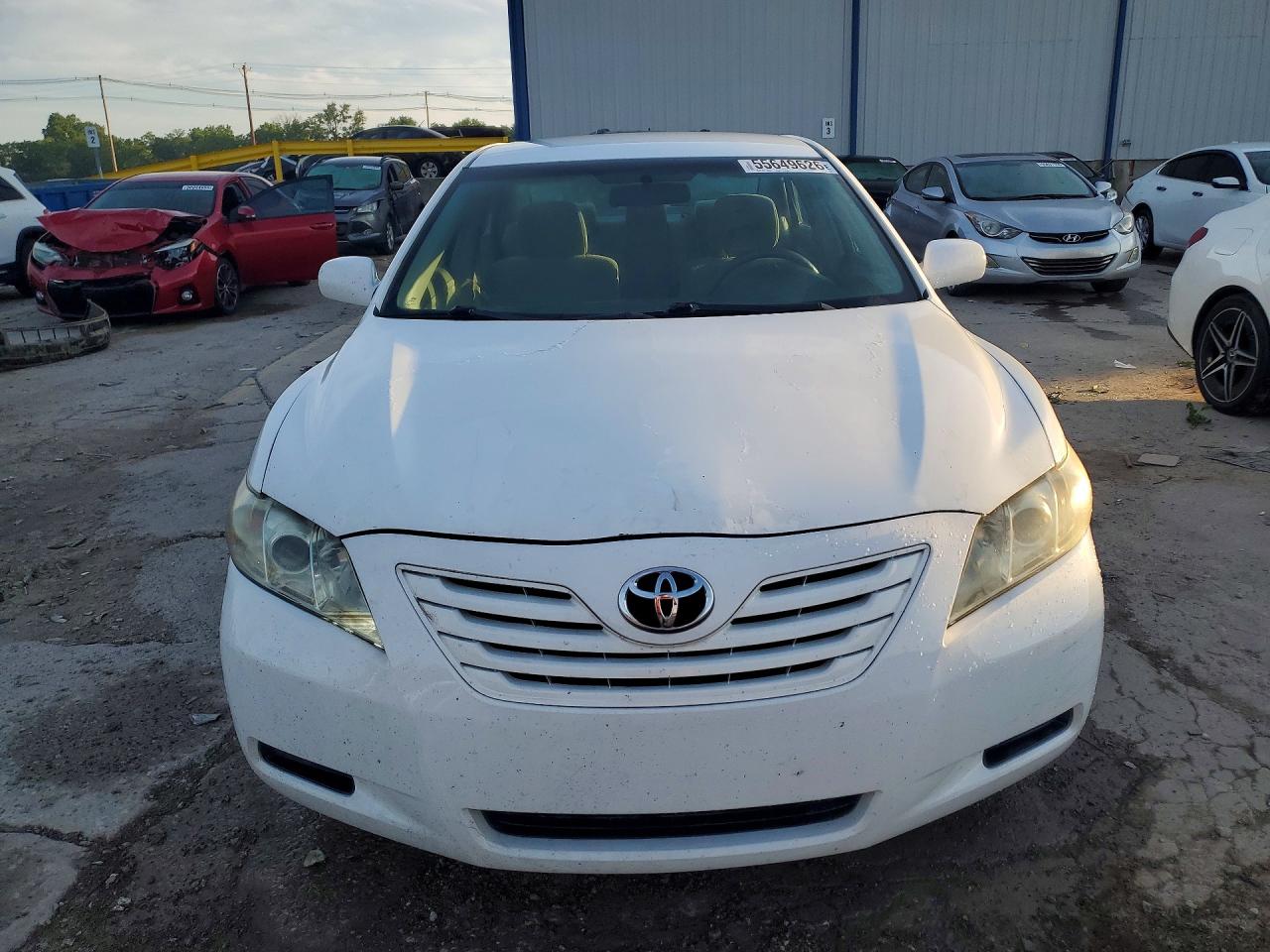 2009 Toyota Camry Le White vin: 4T4BE46K49R090416