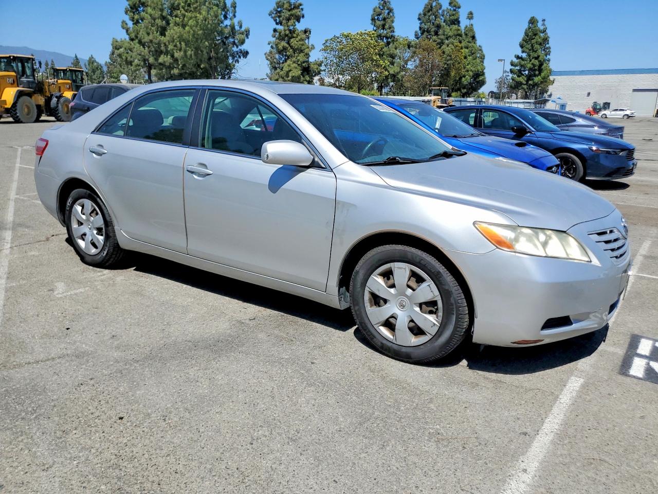 2009 Toyota Camry Le Silver vin: 4T4BE46K49R096085