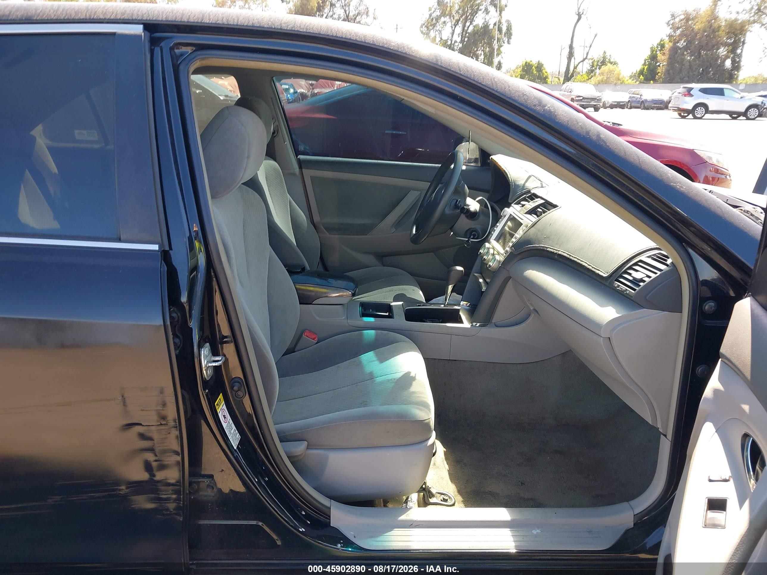 2009 Toyota Camry Le Black vin: 4T4BE46K49R102628