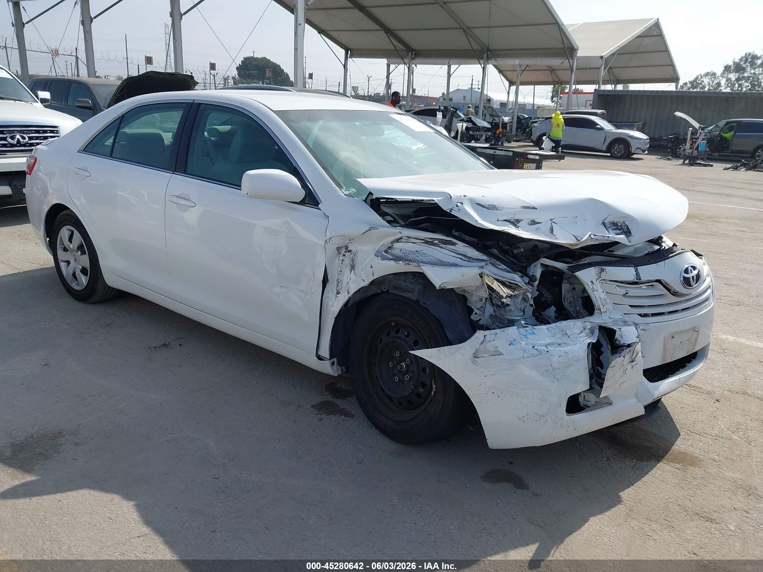2009 Toyota Camry Se/le/xle White vin: 4T4BE46K49R129957