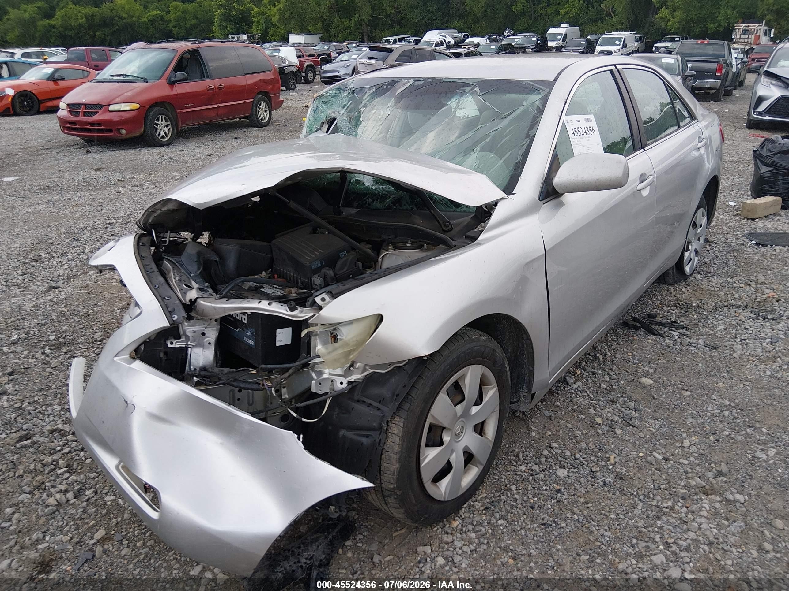 2009 Toyota Camry Le Silver vin: 4T4BE46K49R137444