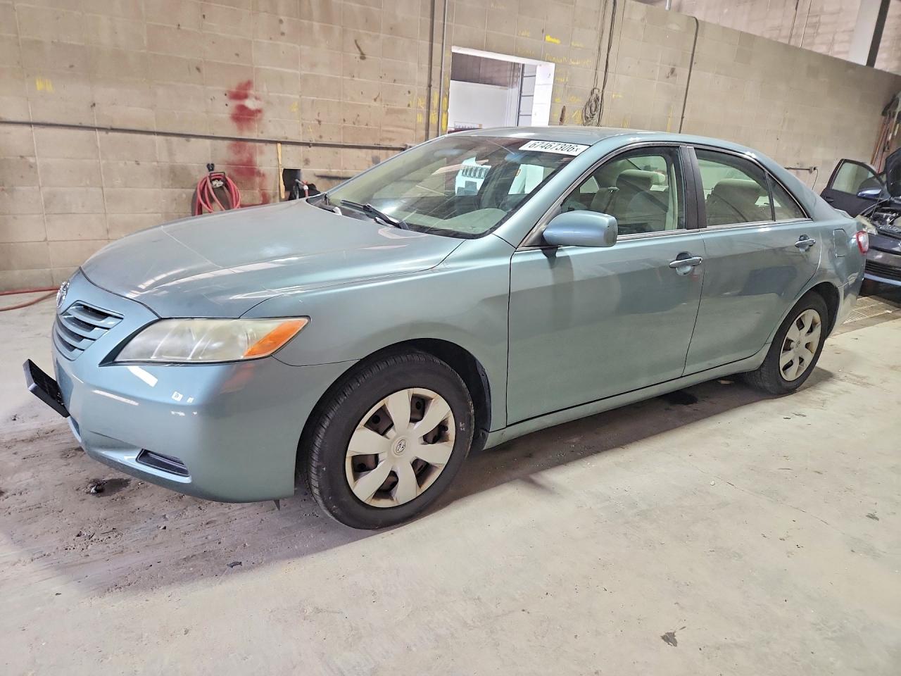 2007 Toyota Camry Le Turquoise vin: 4T4BE46K57R011221