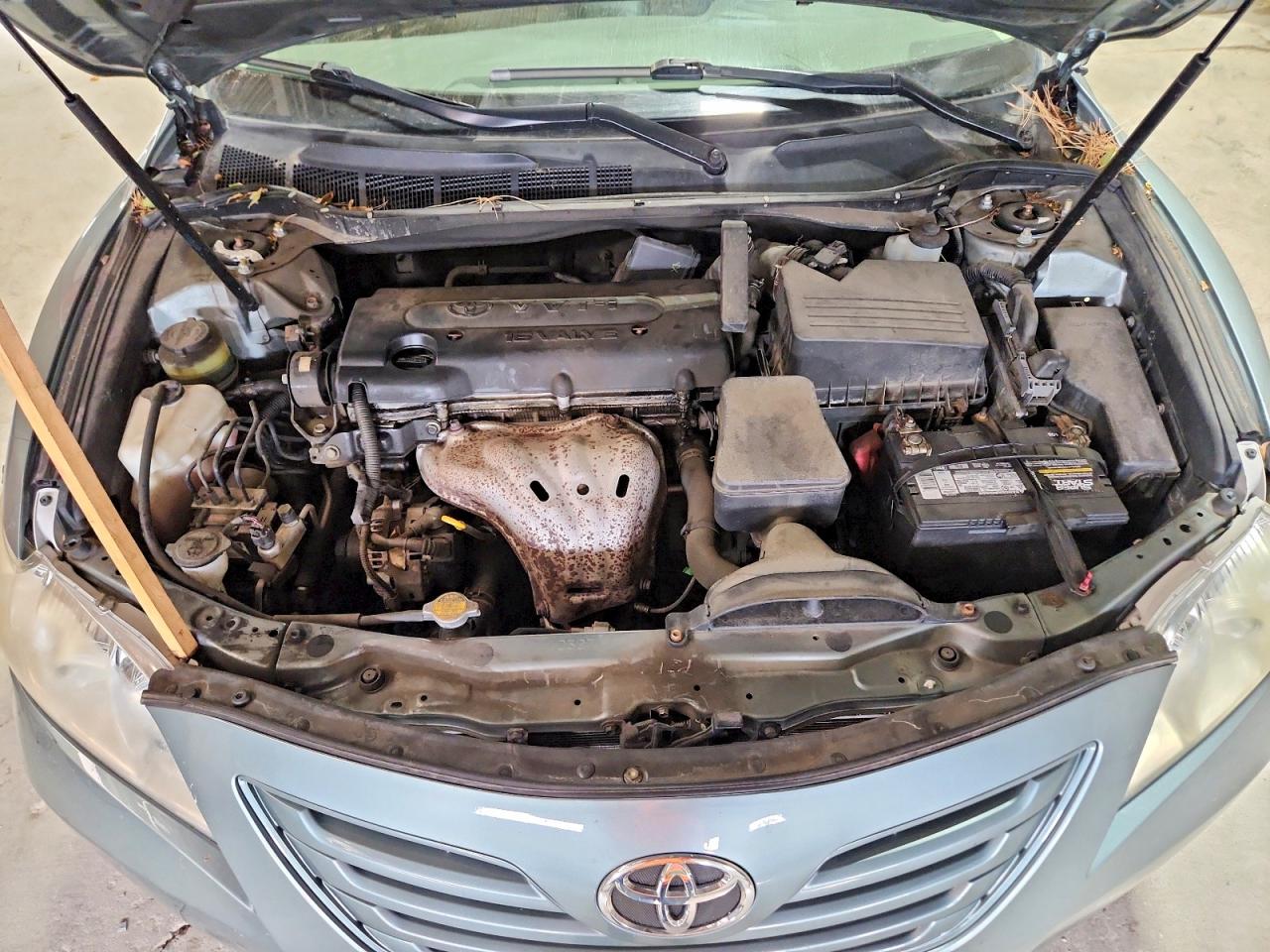 2007 Toyota Camry Le Turquoise vin: 4T4BE46K57R011221