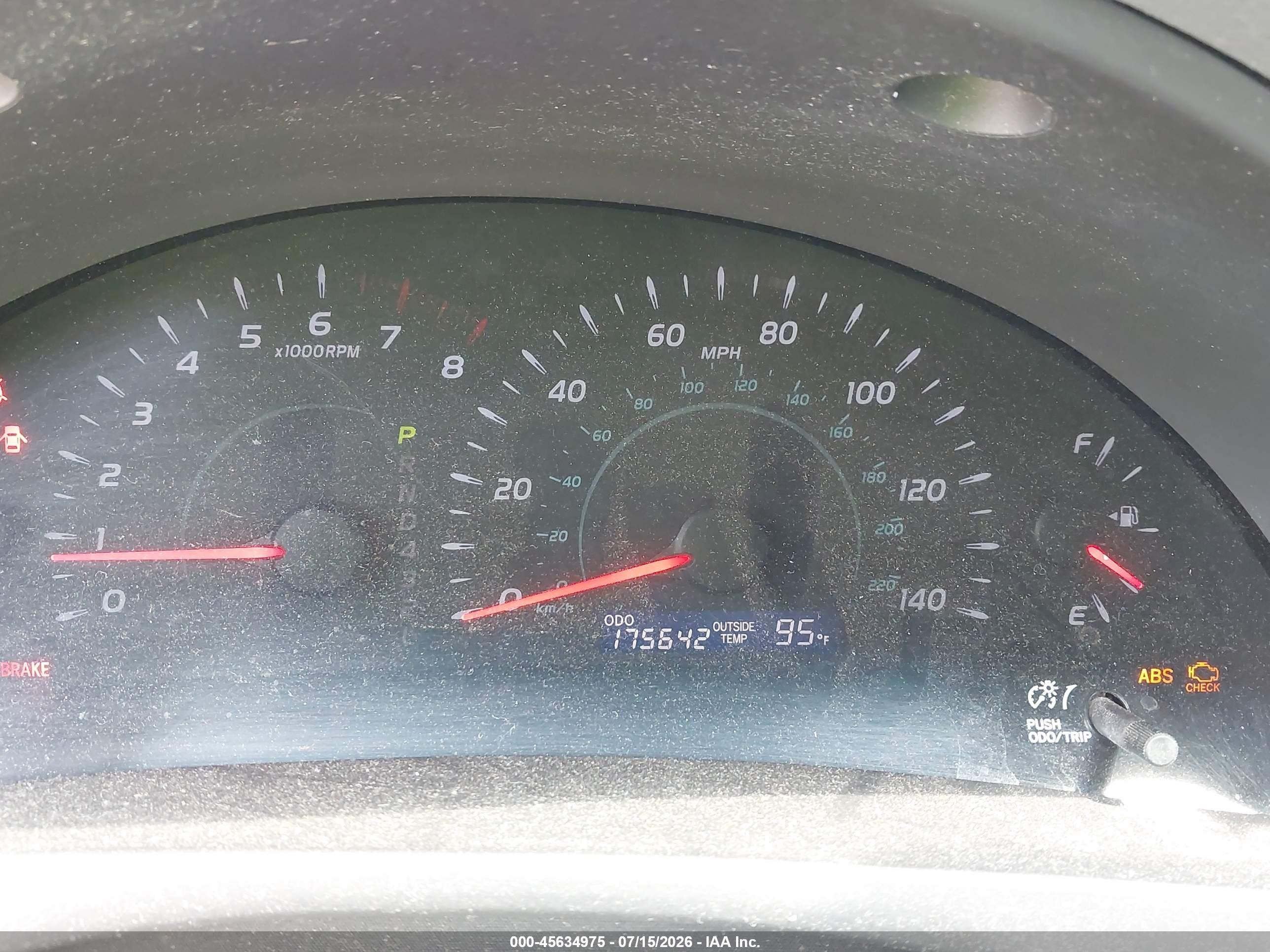 2008 Toyota Camry Le Silver vin: 4T4BE46K58R019840