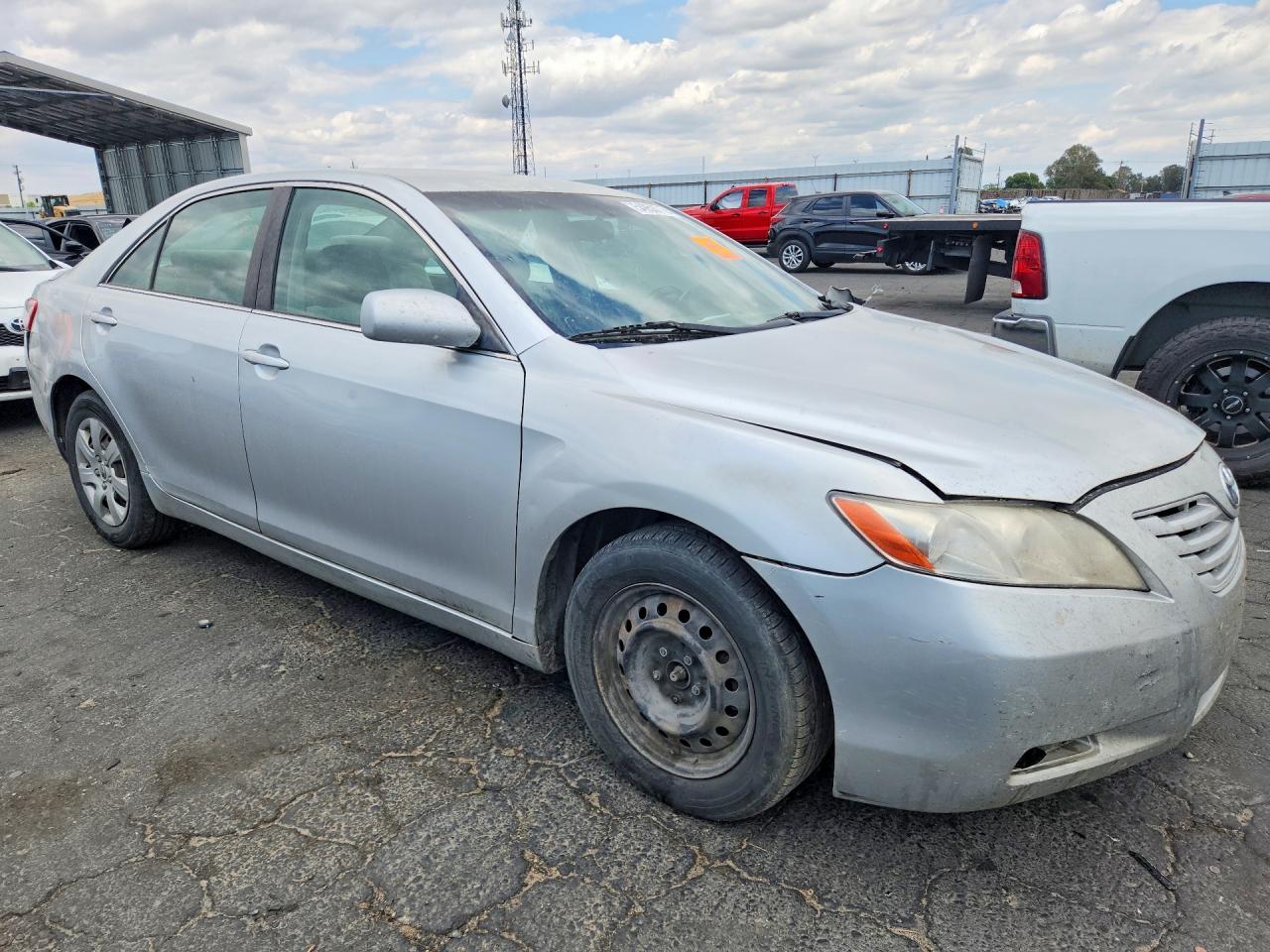 2008 Toyota Camry Le Silver vin: 4T4BE46K58R022236
