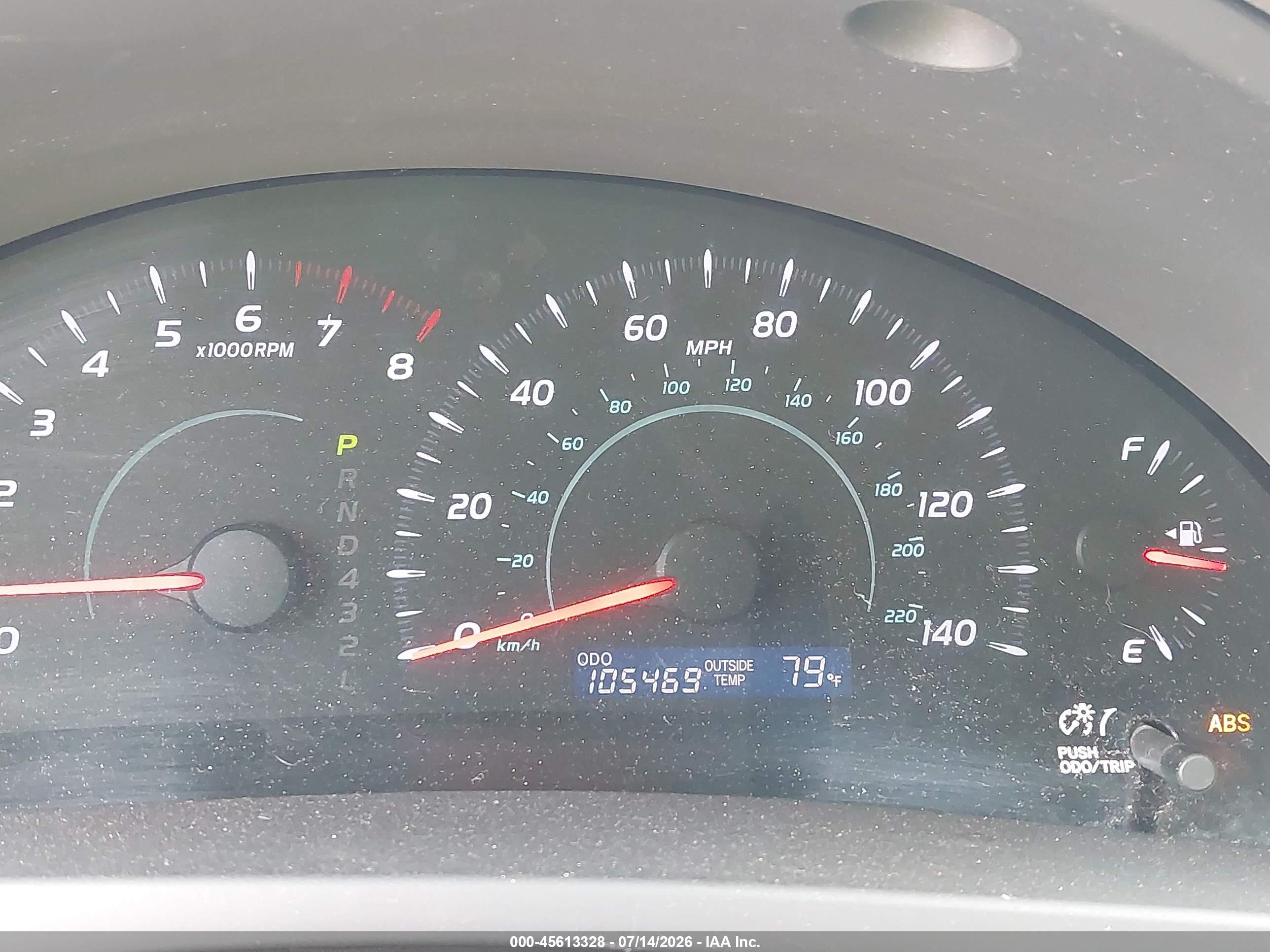 2008 Toyota Camry Le Red vin: 4T4BE46K58R042986