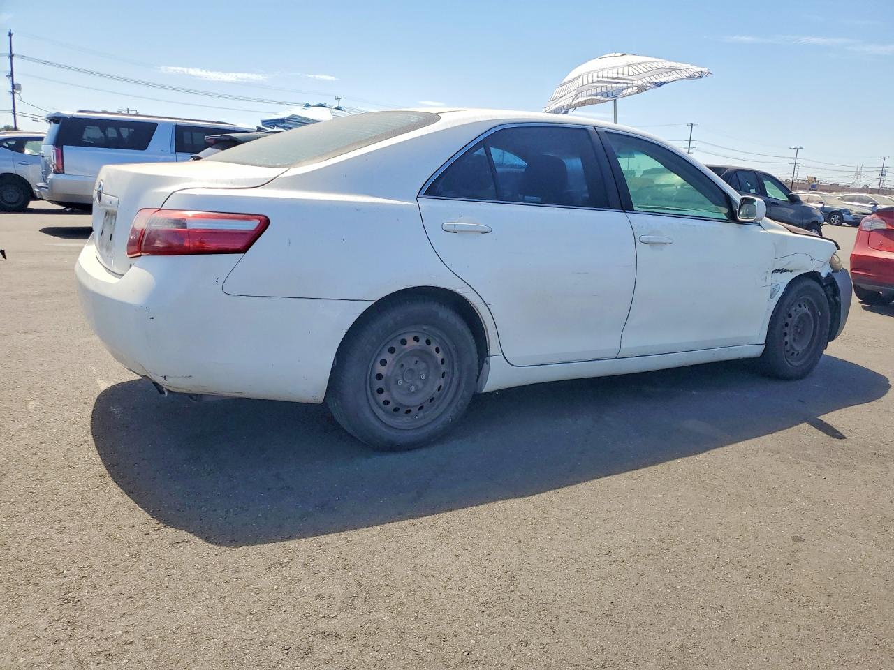 2009 Toyota Camry Le White vin: 4T4BE46K59R077397