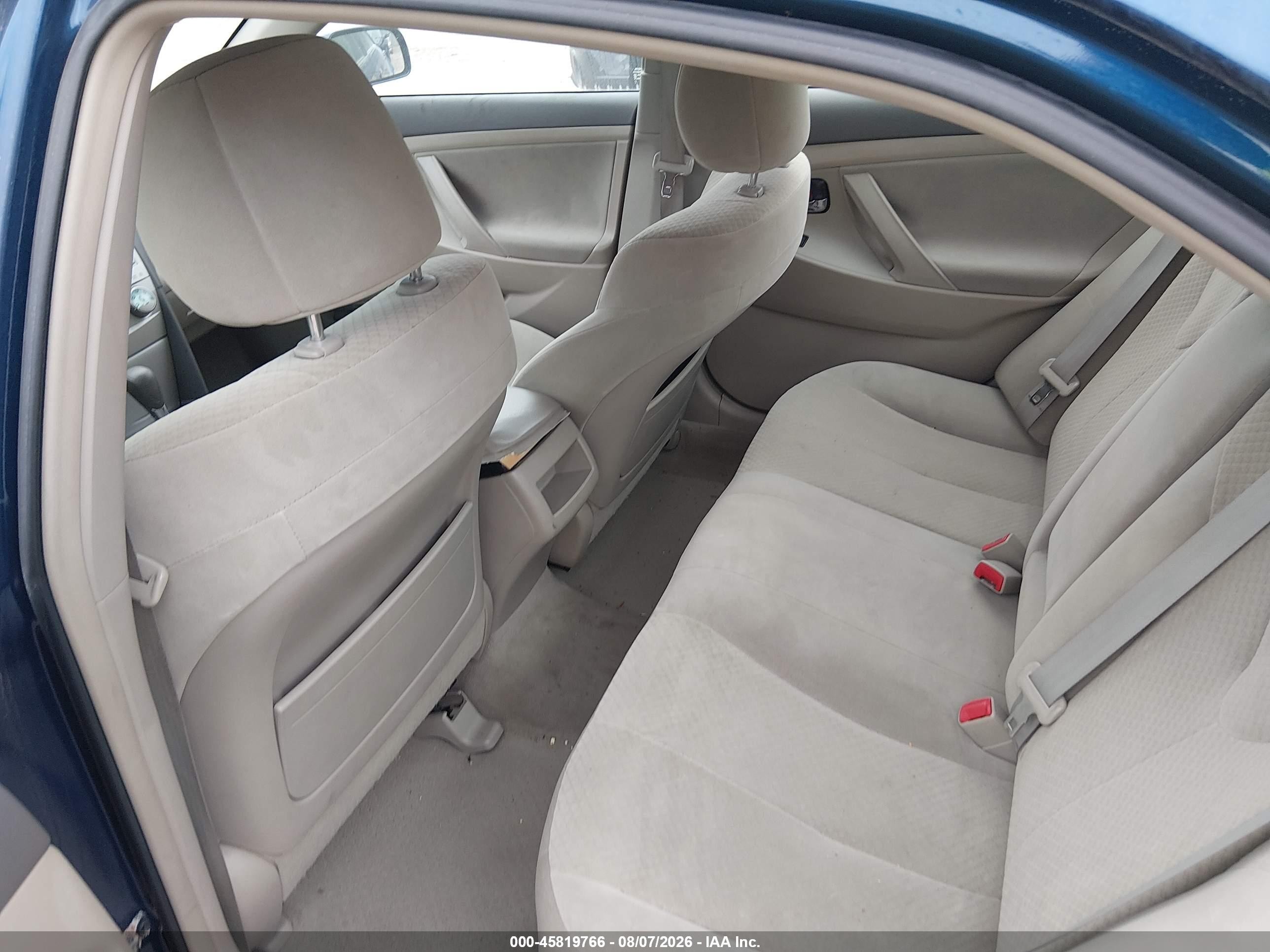 2009 Toyota Camry Le Blue vin: 4T4BE46K59R098590