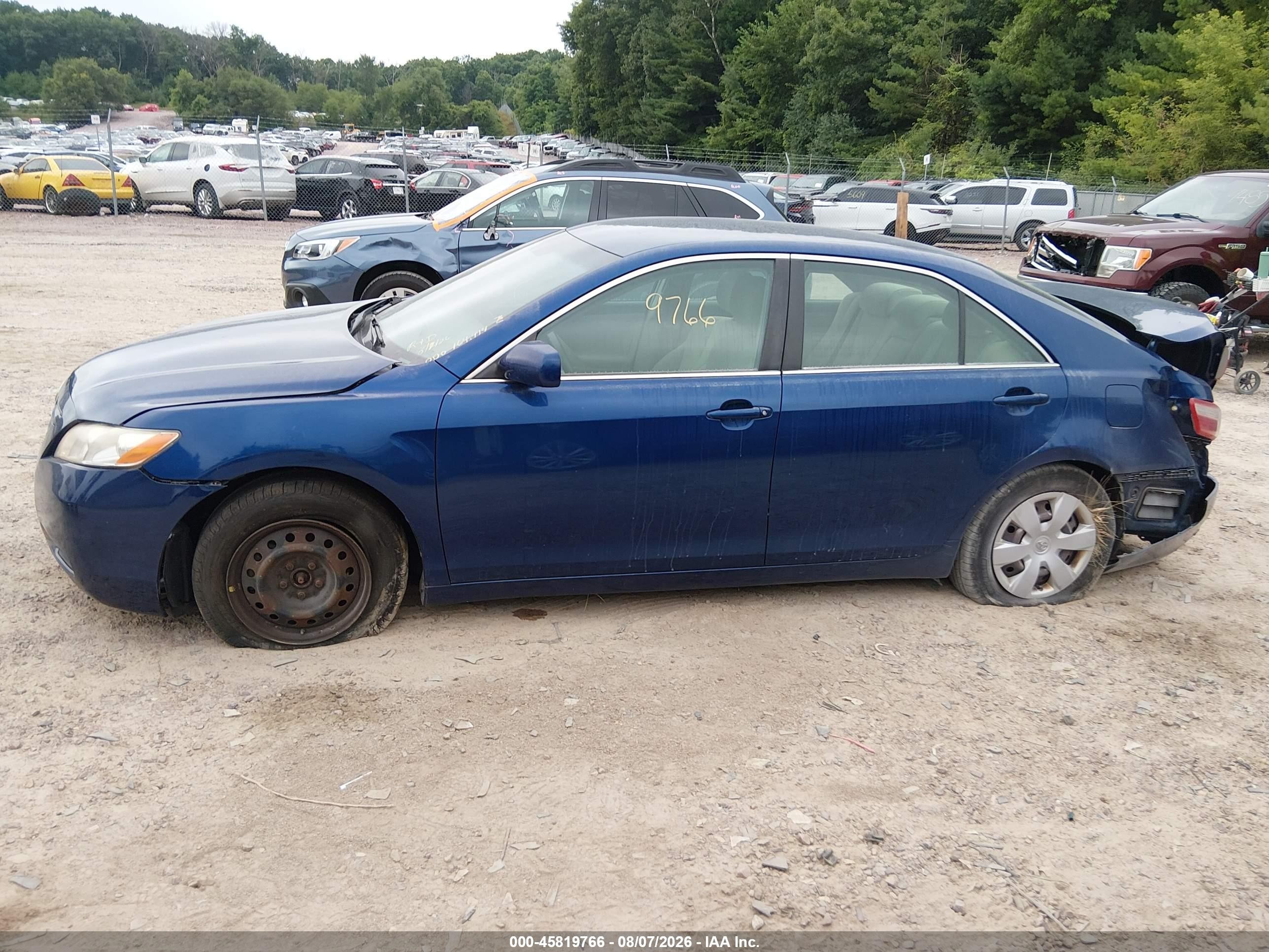 2009 Toyota Camry Le Blue vin: 4T4BE46K59R098590