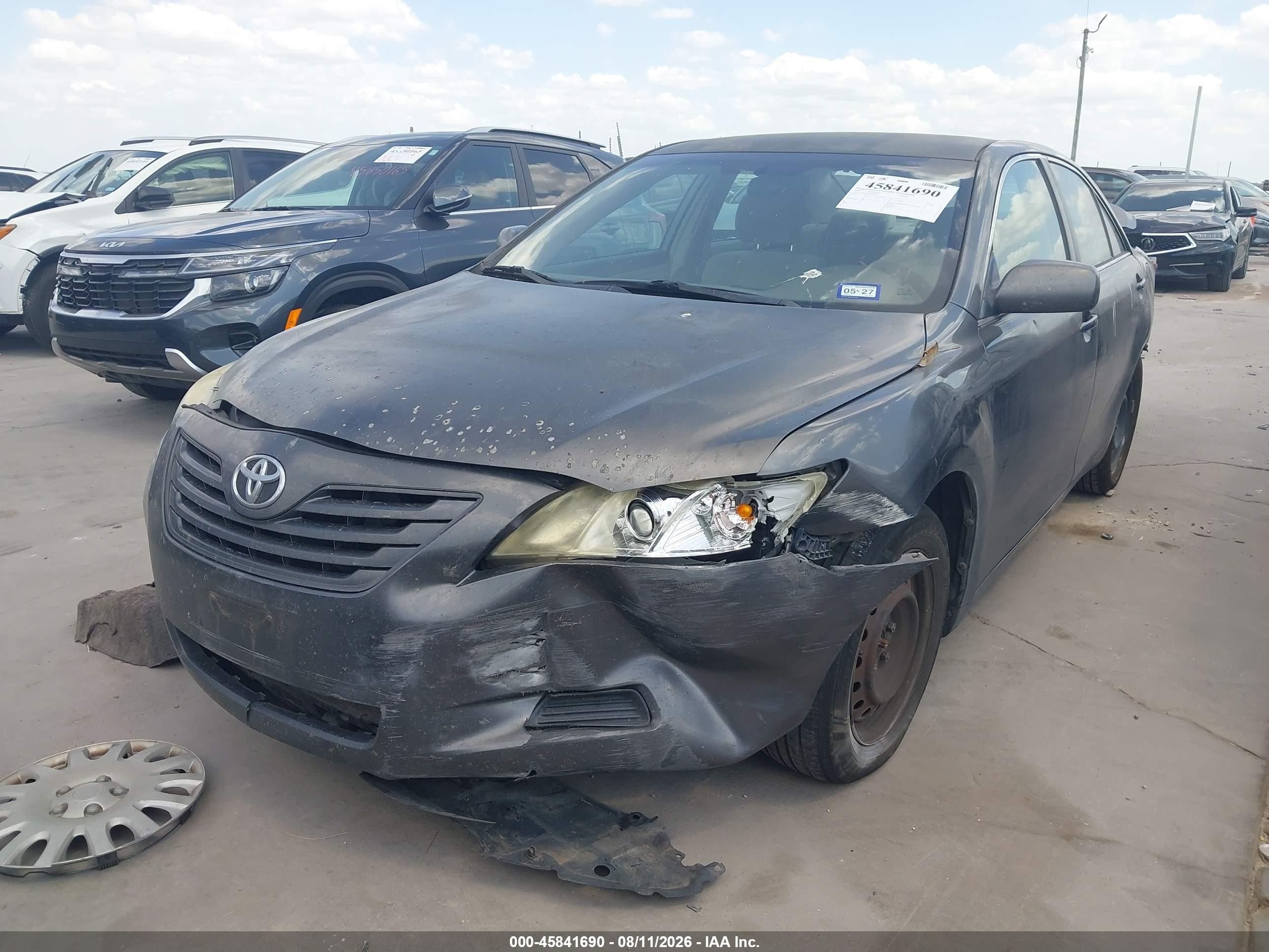 2009 Toyota Camry Le Gray vin: 4T4BE46K59R099853