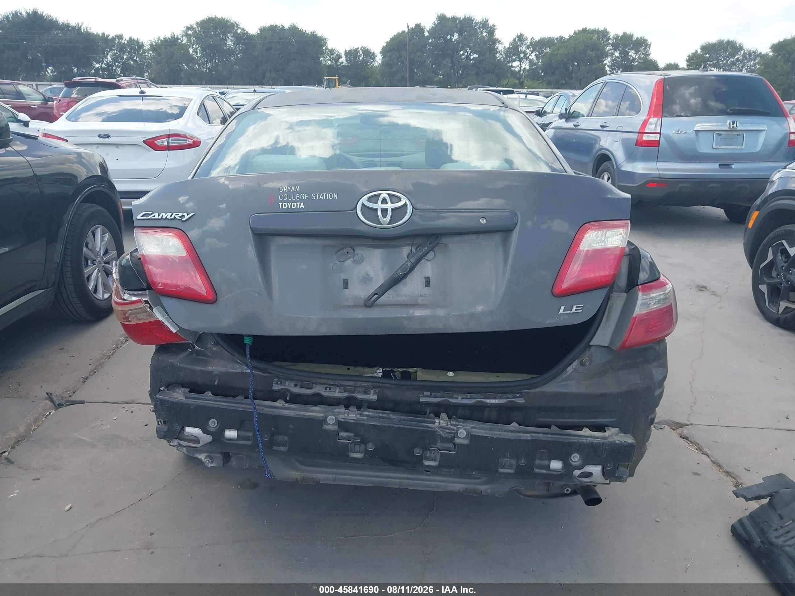 2009 Toyota Camry Le Gray vin: 4T4BE46K59R099853