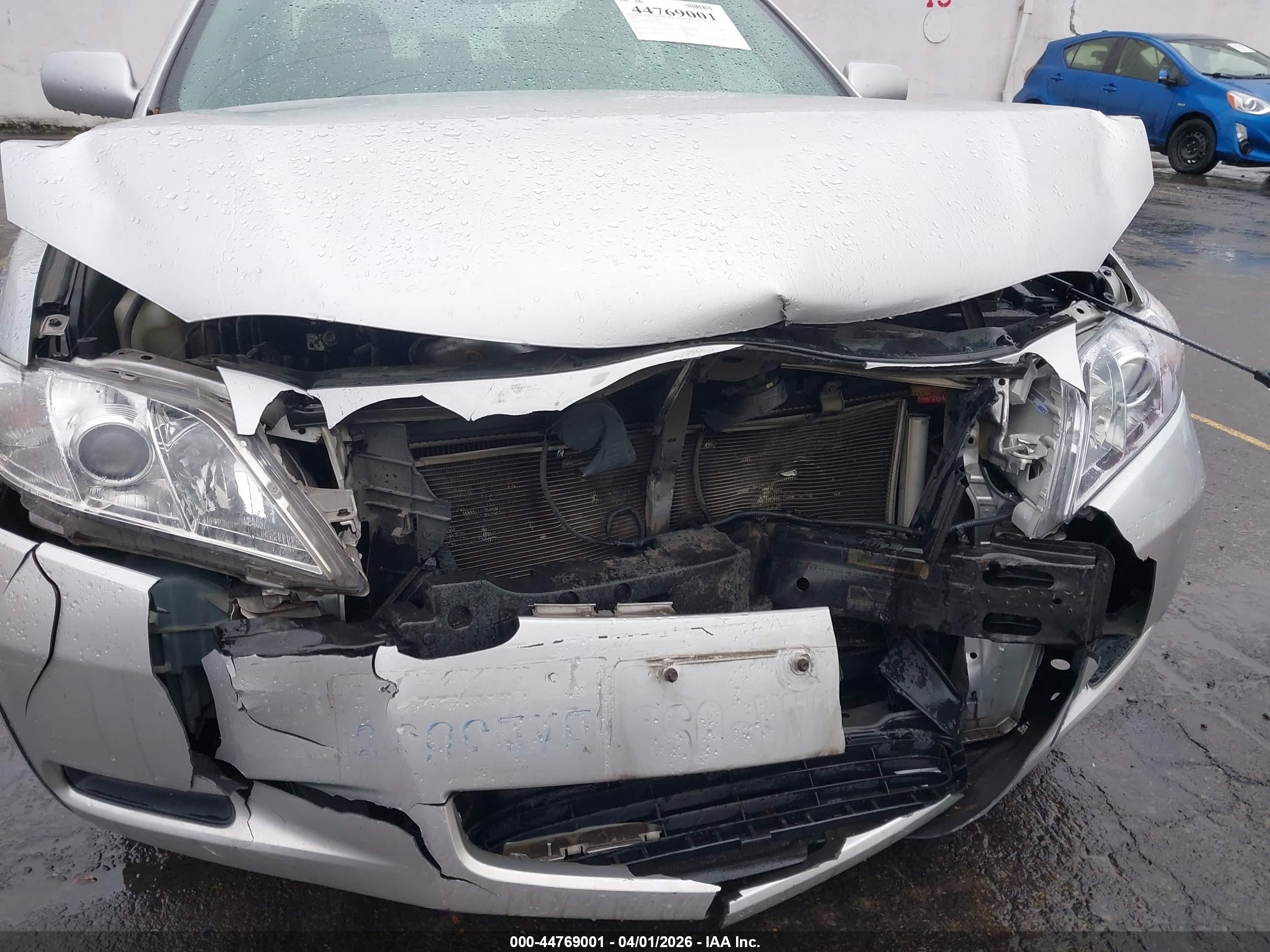 2009 Toyota Camry Le Silver vin: 4T4BE46K59R102332
