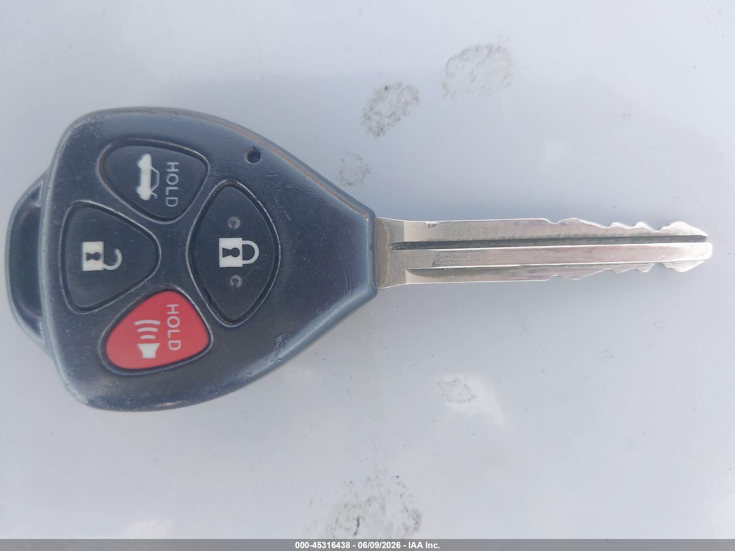 2009 Toyota Camry Le Gray vin: 4T4BE46K59R112875