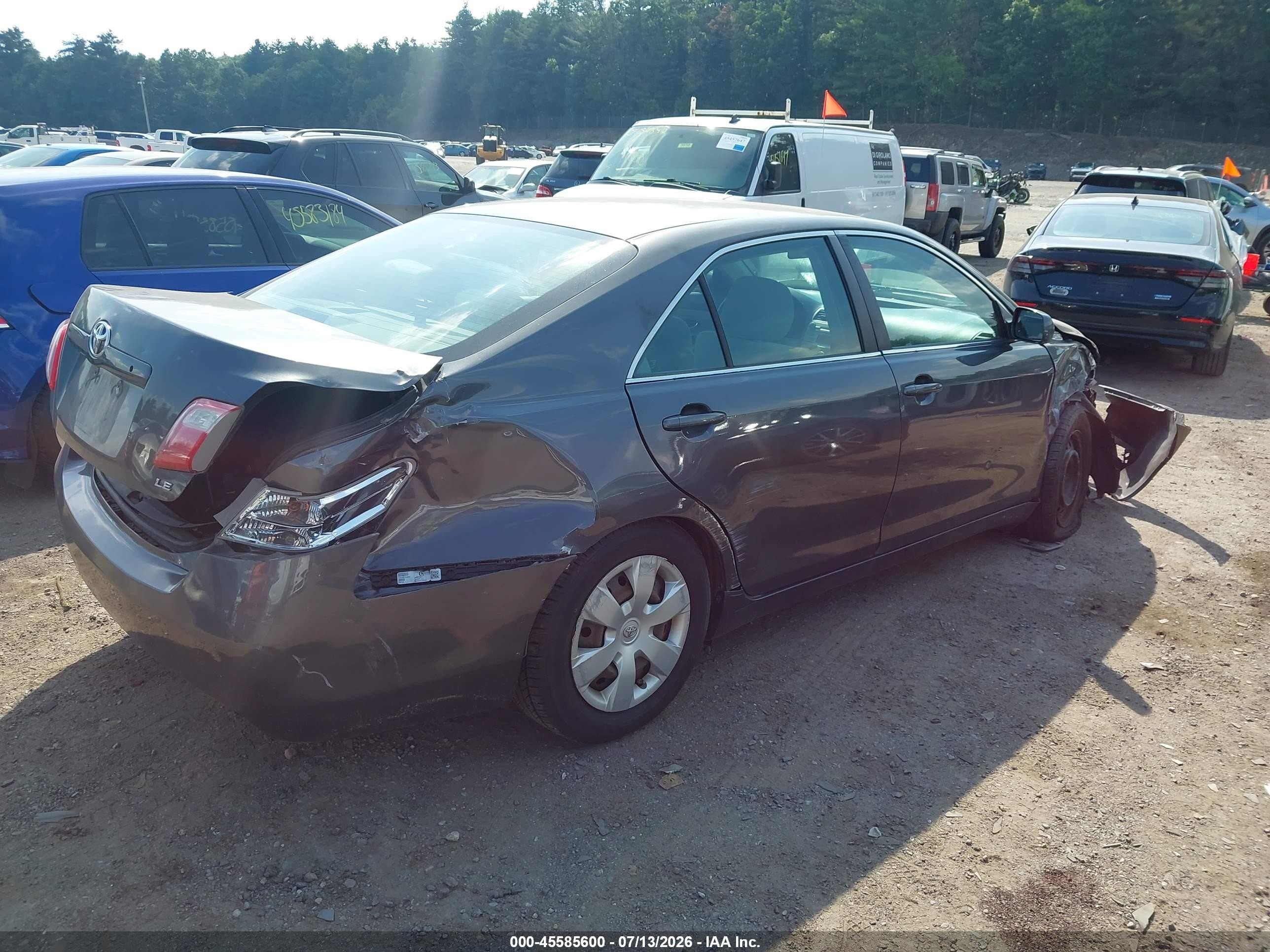 2009 Toyota Camry Le Gray vin: 4T4BE46K59R115372