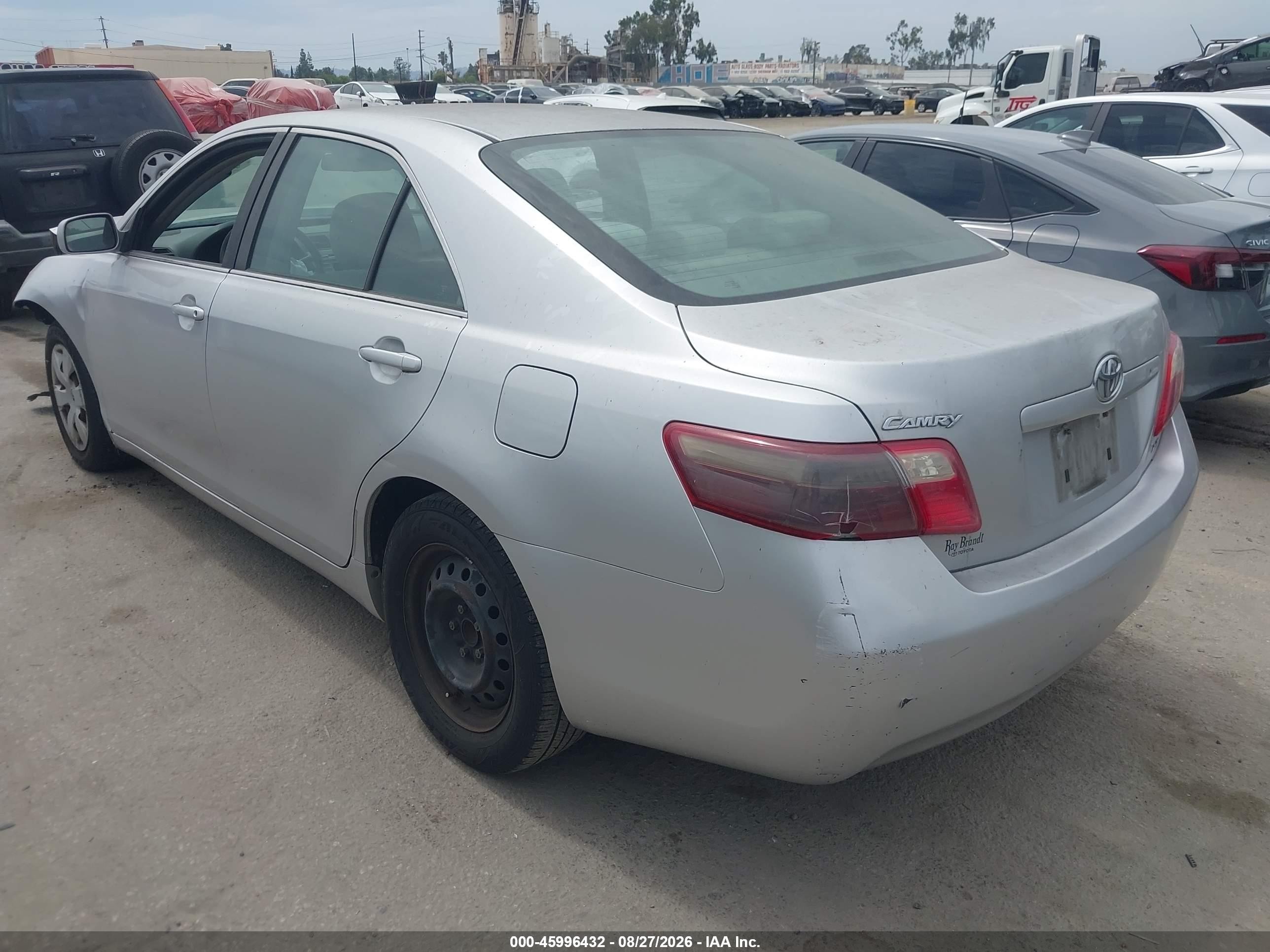 2009 Toyota Camry Le Серебряный vin: 4T4BE46K59R118319