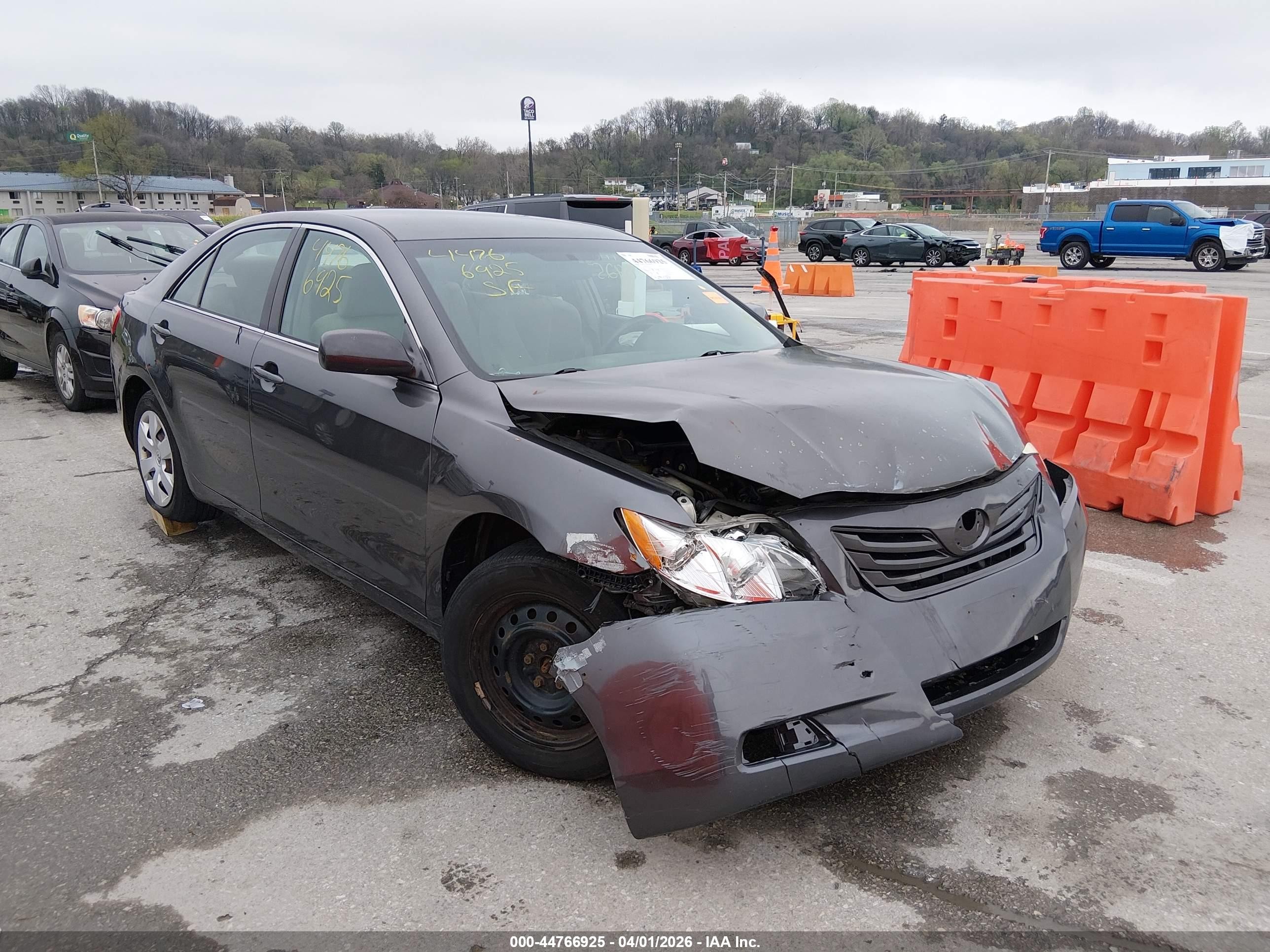 2009 Toyota Camry Le Серый vin: 4T4BE46K59R137226