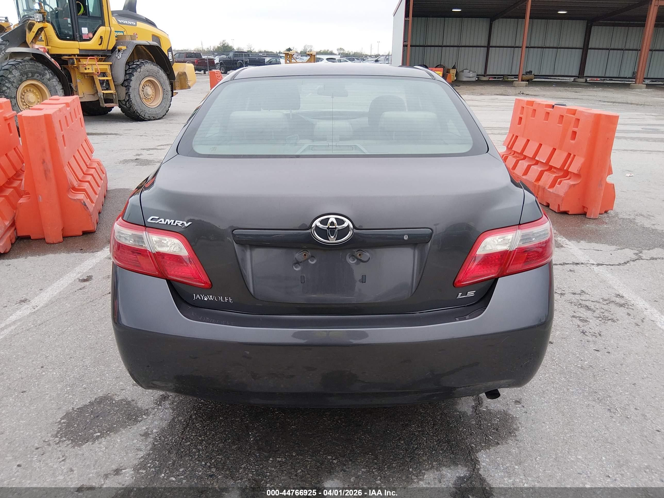2009 Toyota Camry Le Серый vin: 4T4BE46K59R137226