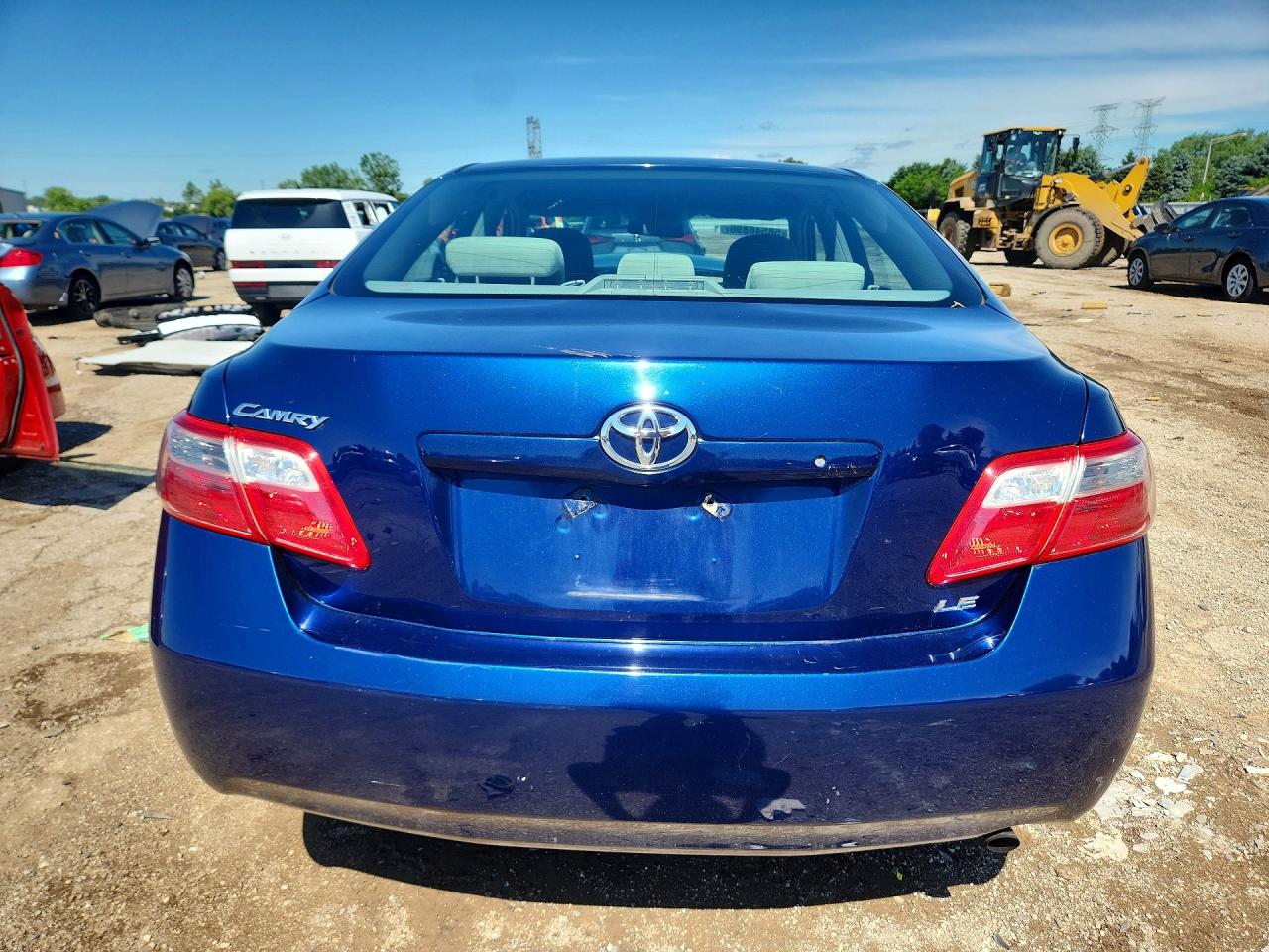 2008 Toyota Camry Le Blue vin: 4T4BE46K68R020737