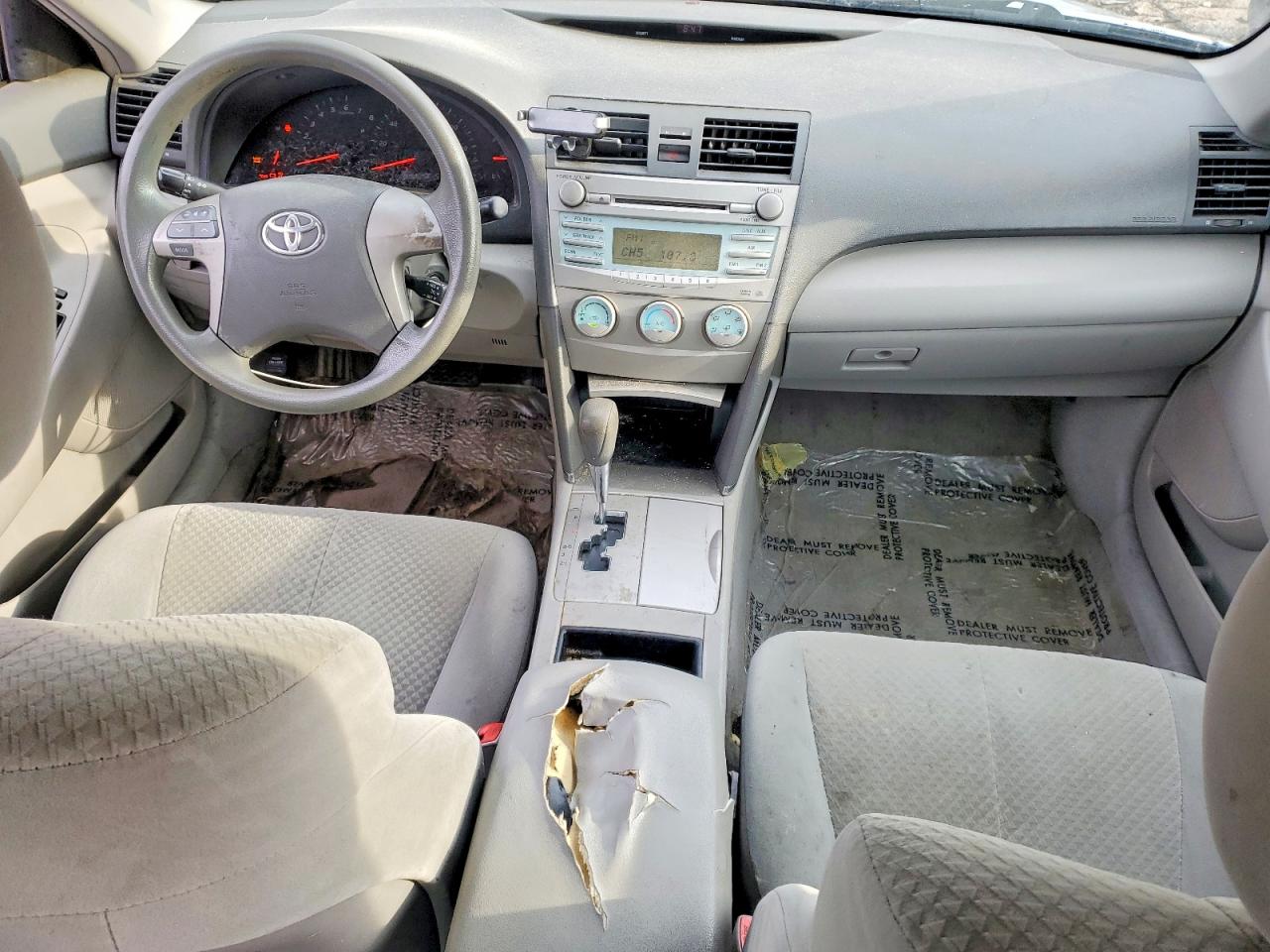 2008 Toyota Camry Le Серебряный vin: 4T4BE46K68R032502