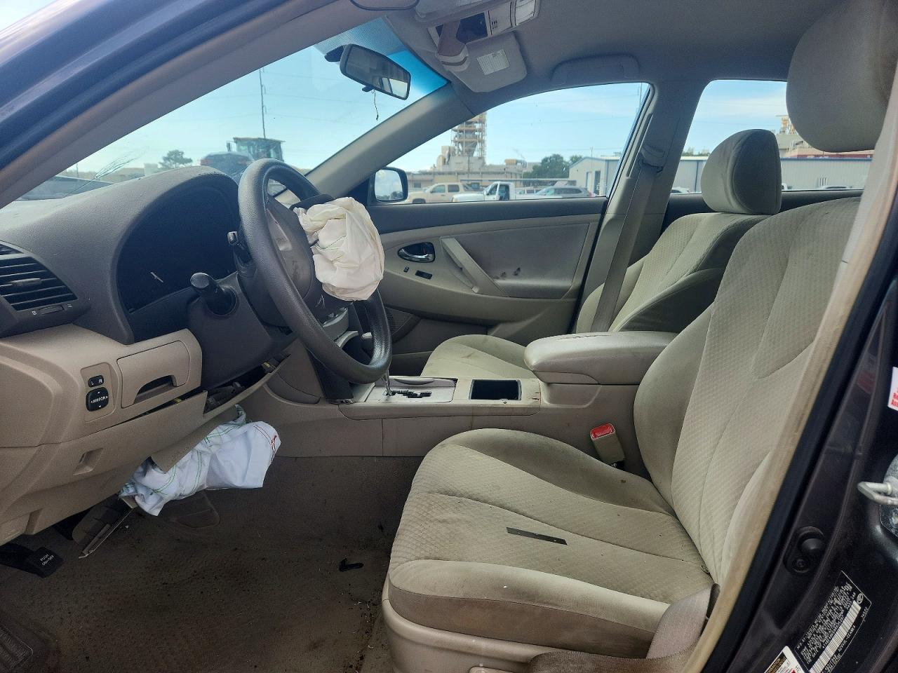 2008 Toyota Camry Le Gray vin: 4T4BE46K68R035397