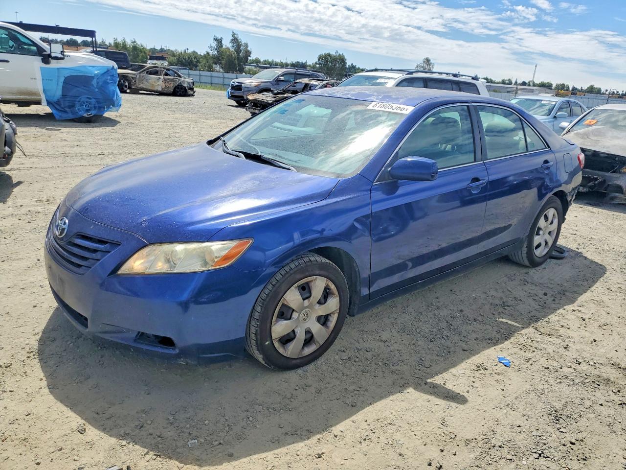 2008 Toyota Camry Le Blue vin: 4T4BE46K68R037652