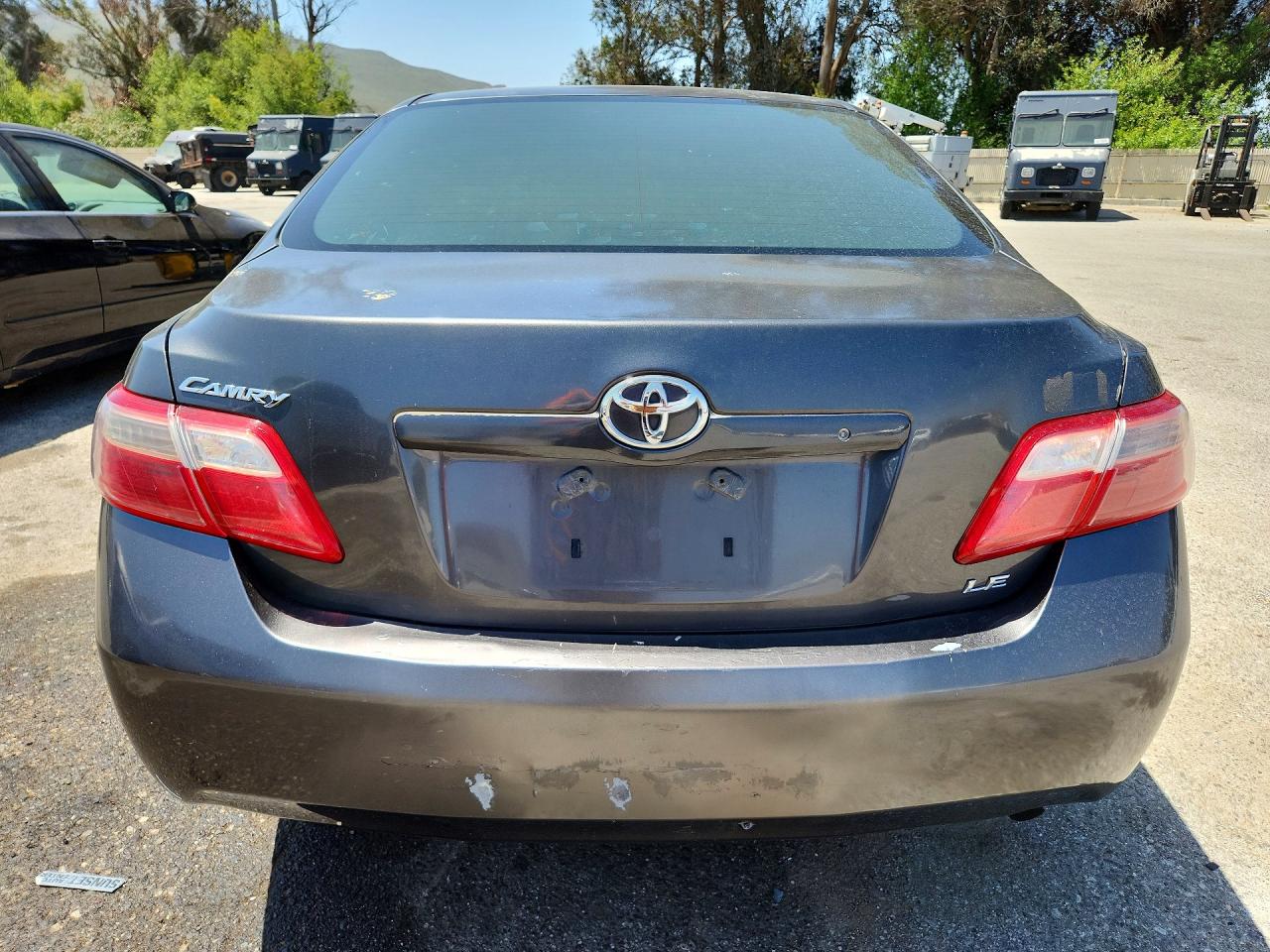 2009 Toyota Camry Le Gray vin: 4T4BE46K69R052234