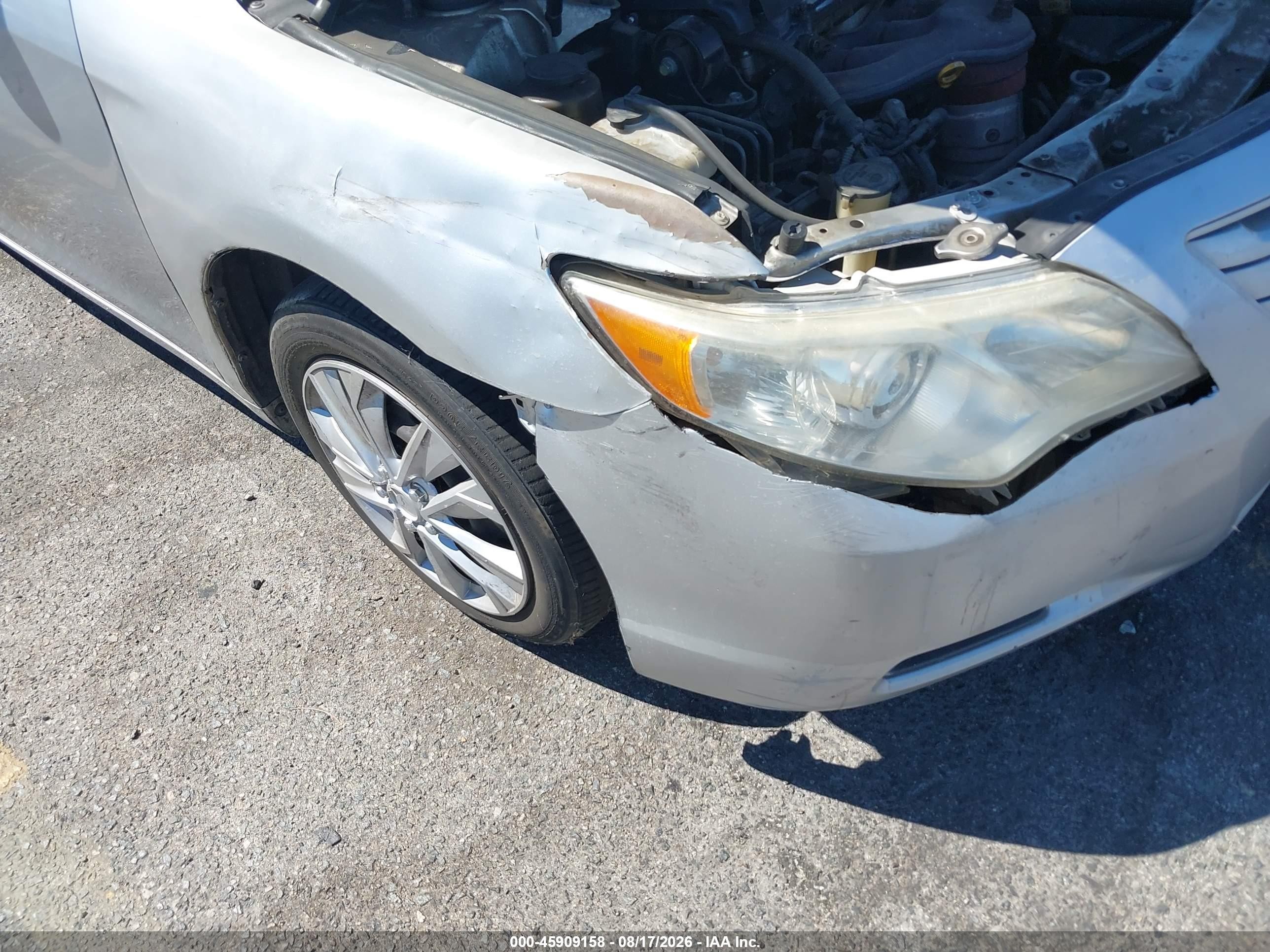 2009 Toyota Camry Le Silver vin: 4T4BE46K69R070443