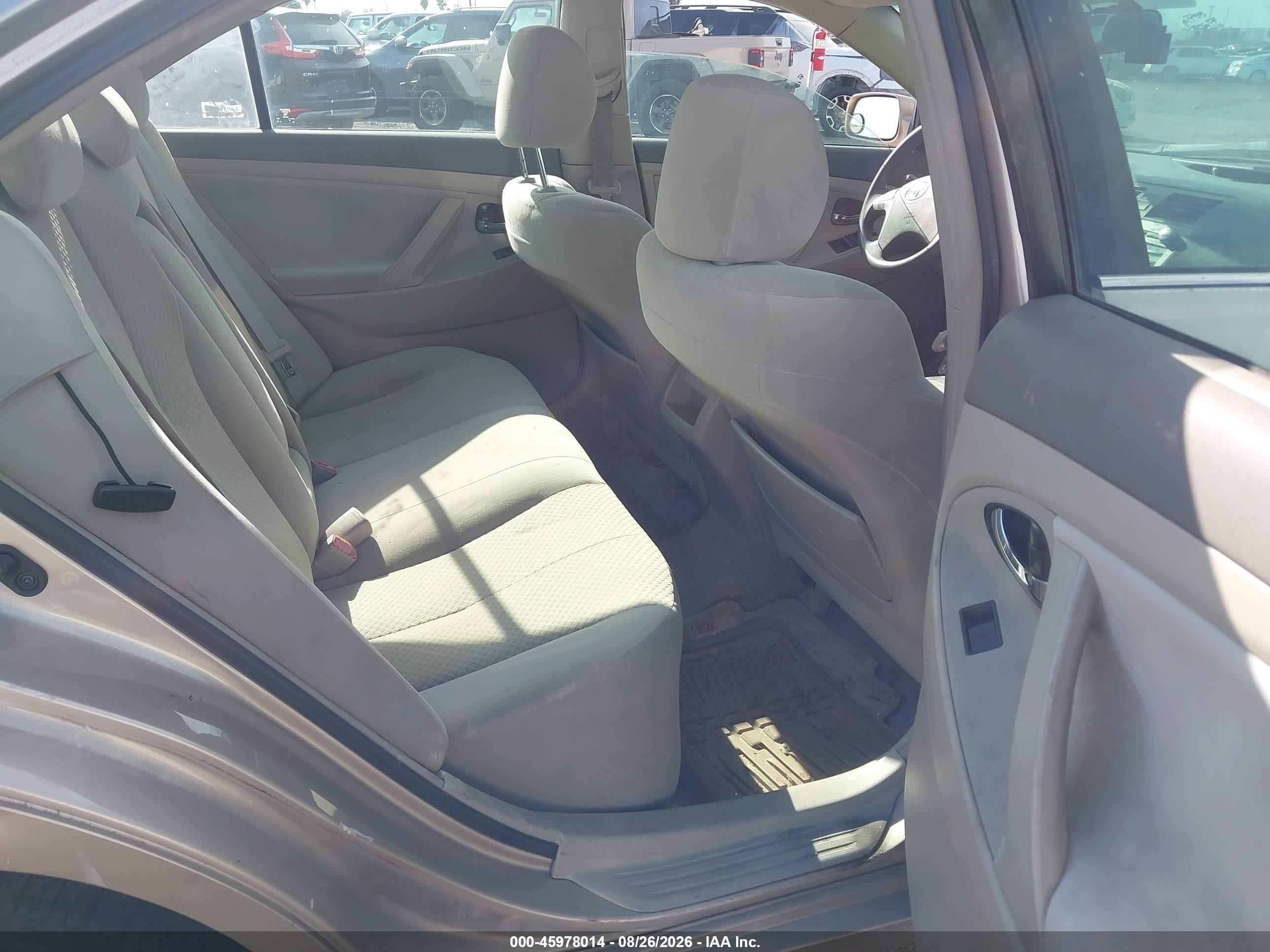 2009 Toyota Camry Le Beige vin: 4T4BE46K69R071222