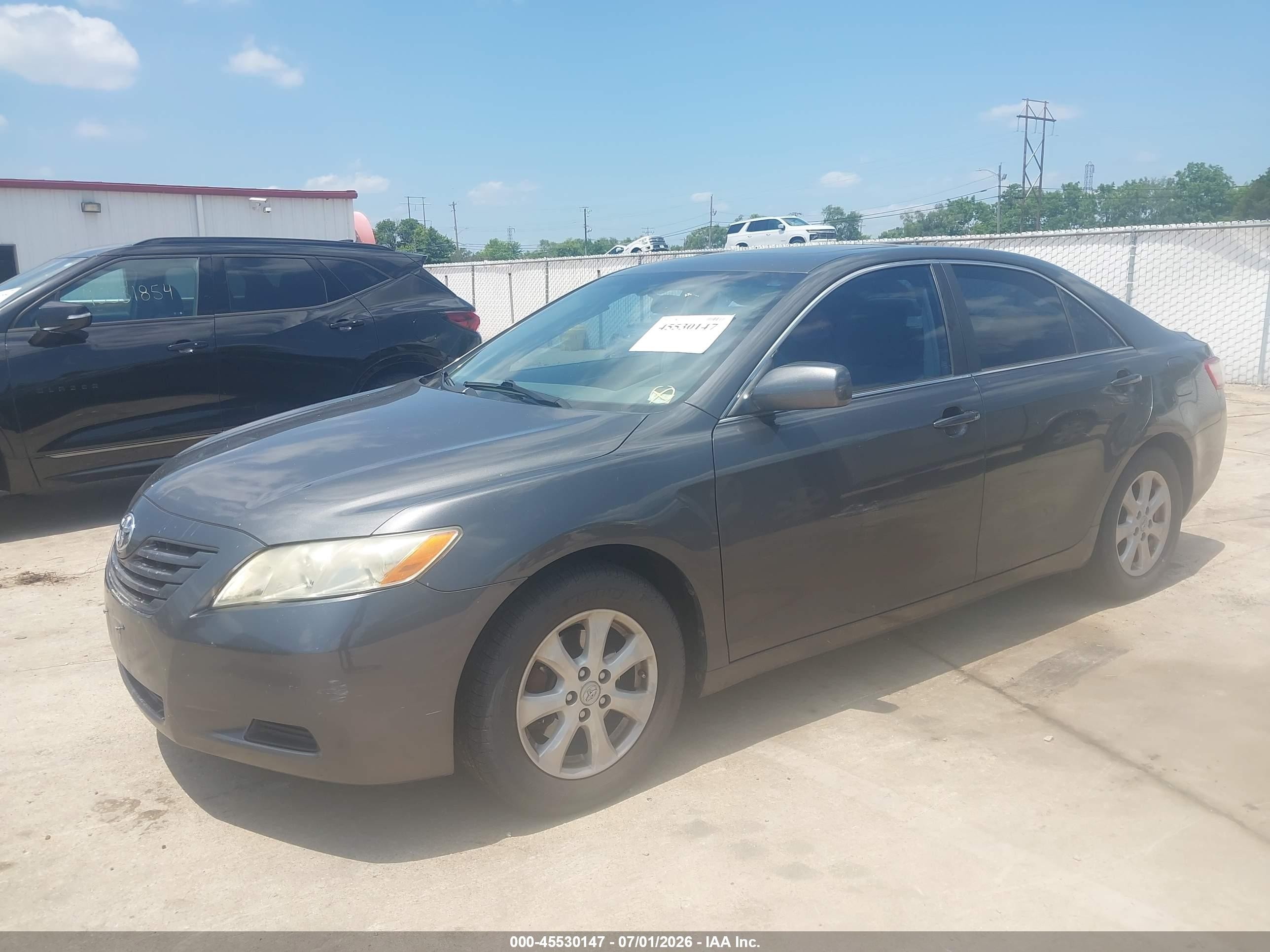 2009 Toyota Camry Le Gray vin: 4T4BE46K69R077232