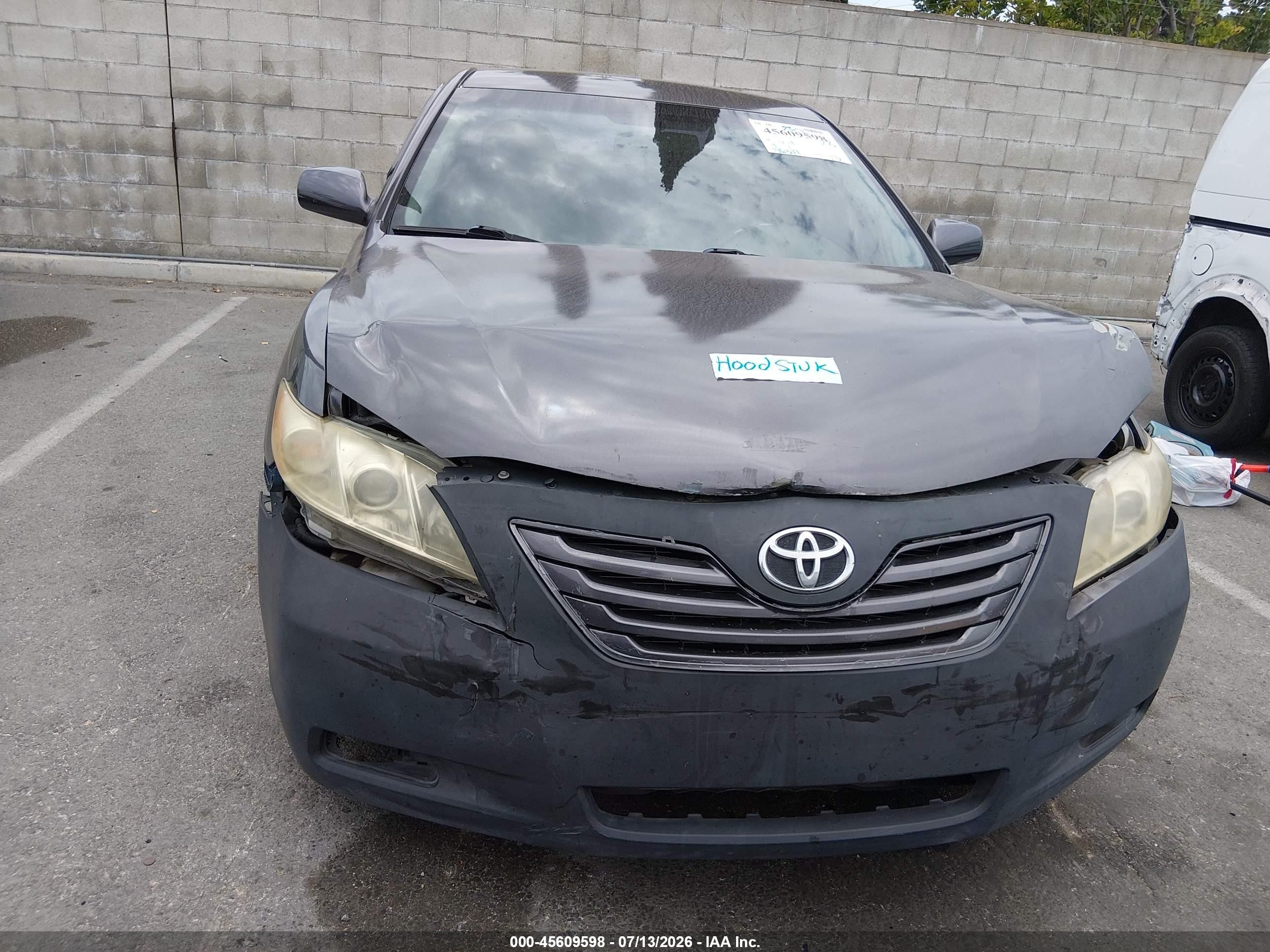 2009 Toyota Camry Le Gray vin: 4T4BE46K69R089056