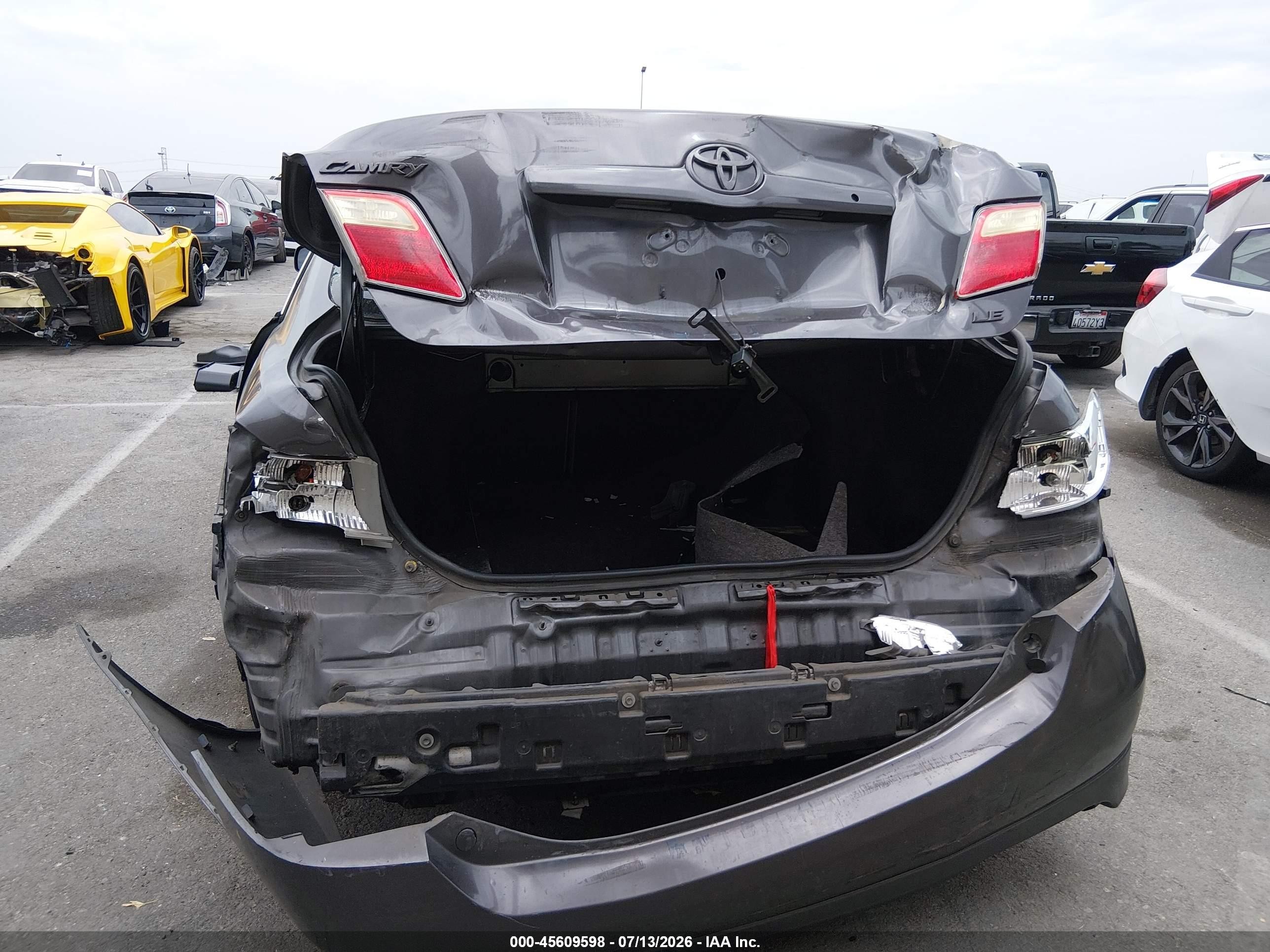 2009 Toyota Camry Le Gray vin: 4T4BE46K69R089056