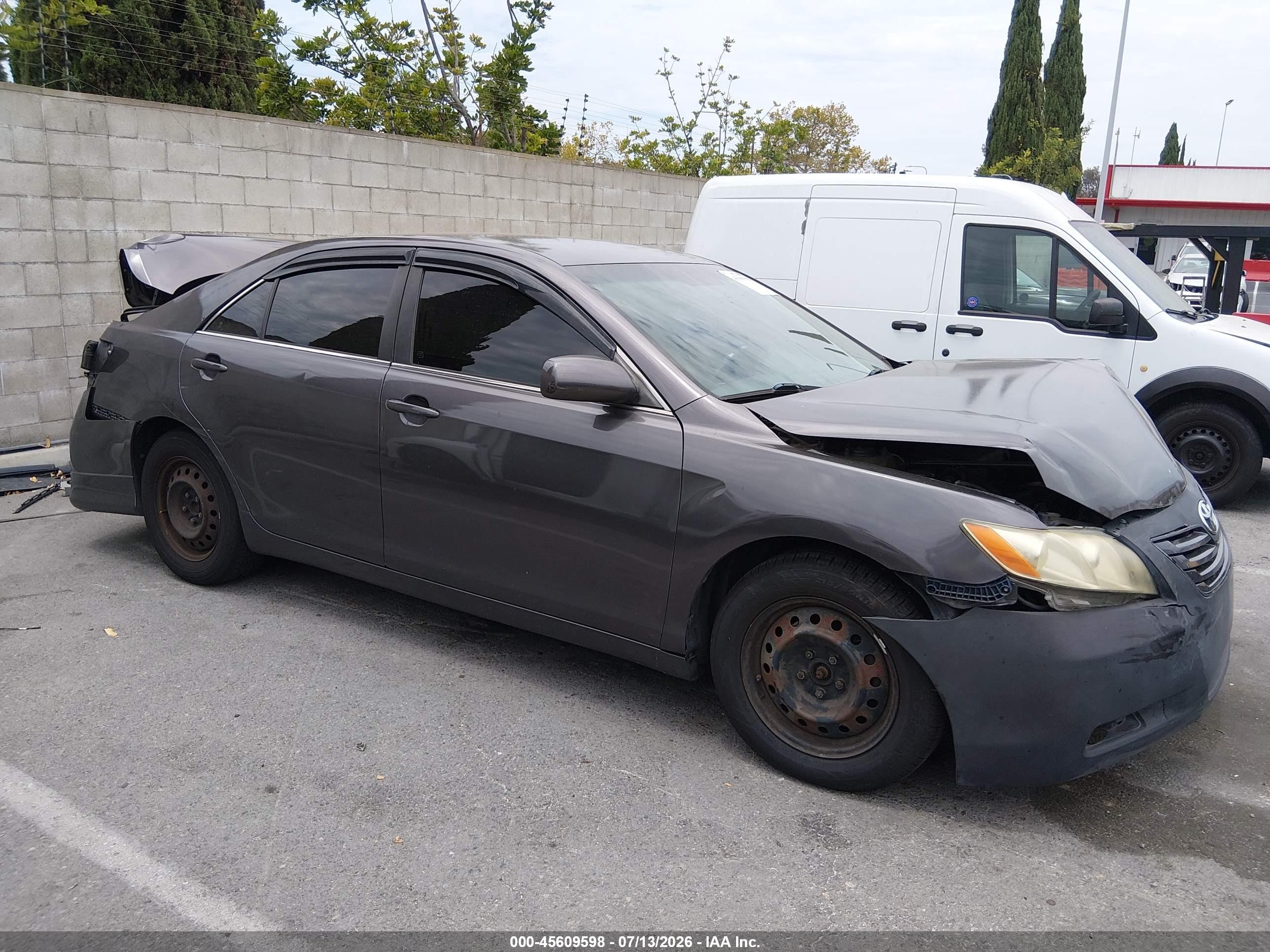 2009 Toyota Camry Le Gray vin: 4T4BE46K69R089056