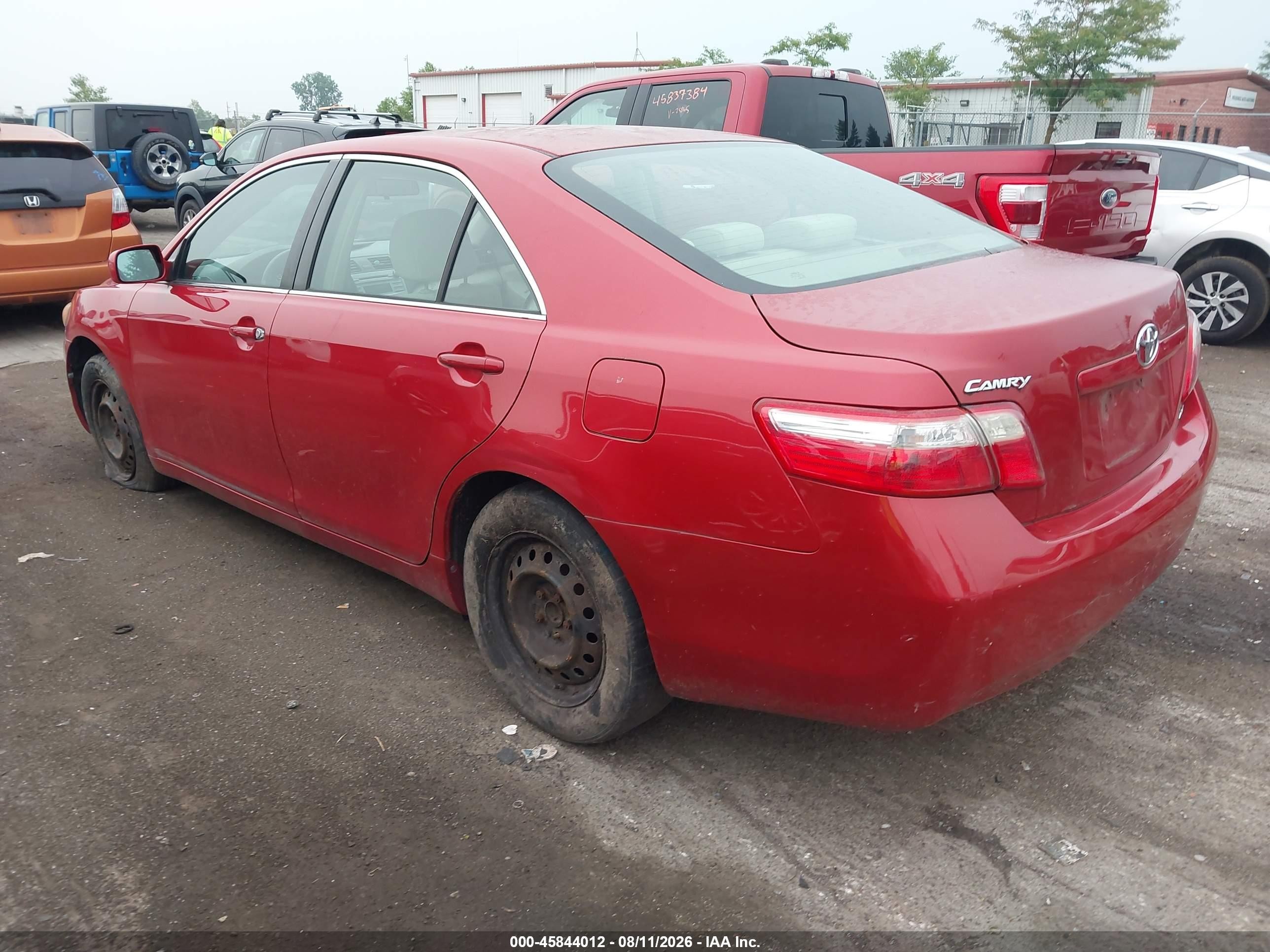 2009 Toyota Camry Le Red vin: 4T4BE46K69R090899