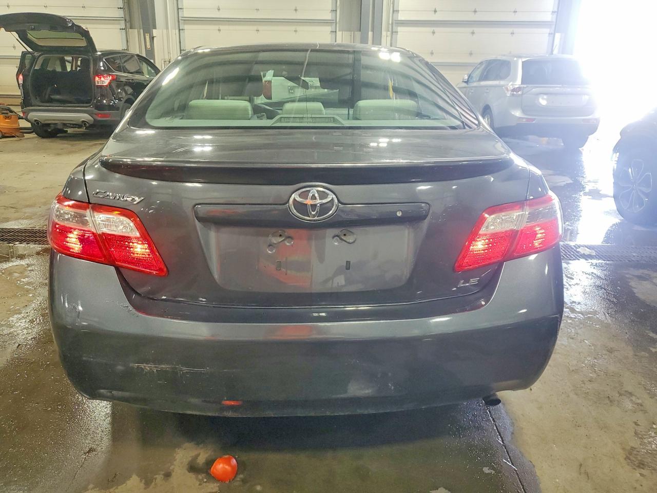 2009 Toyota Camry Le Gray vin: 4T4BE46K69R094998