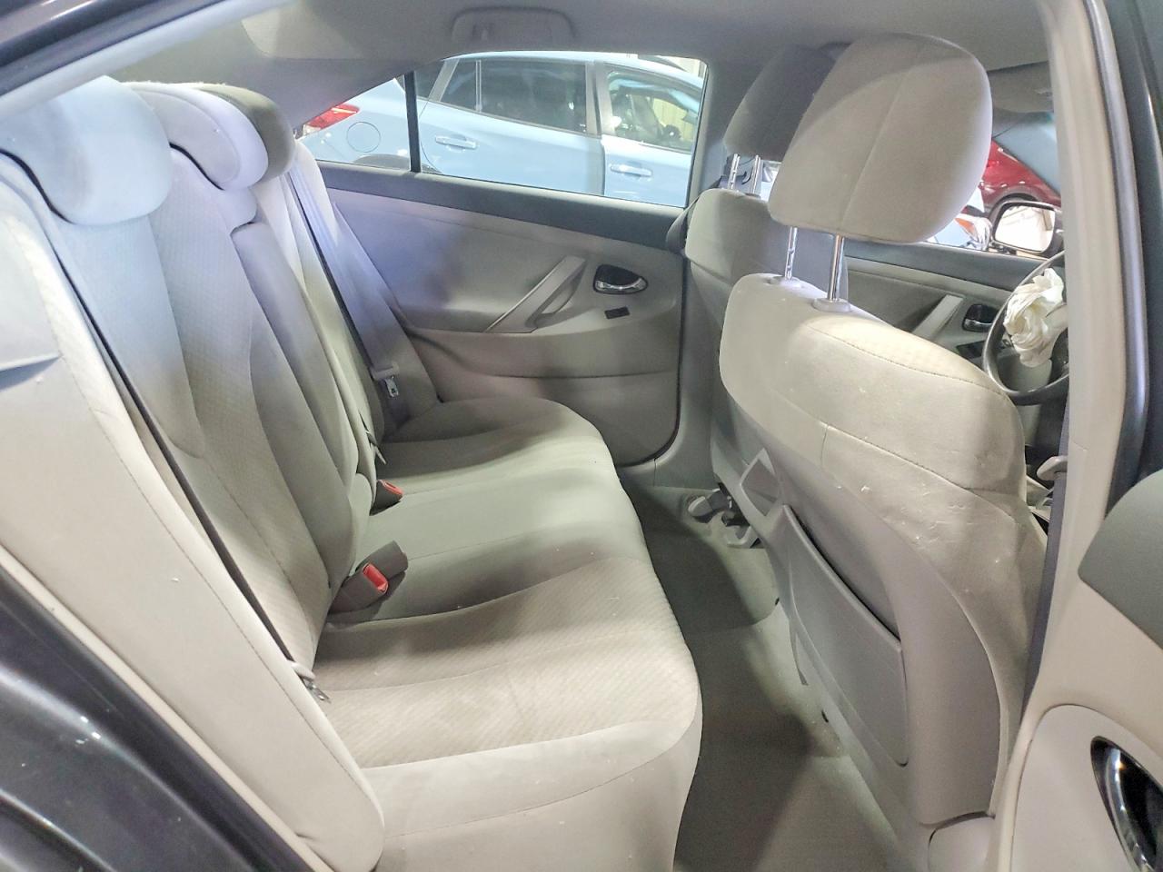 2009 Toyota Camry Le Gray vin: 4T4BE46K69R094998