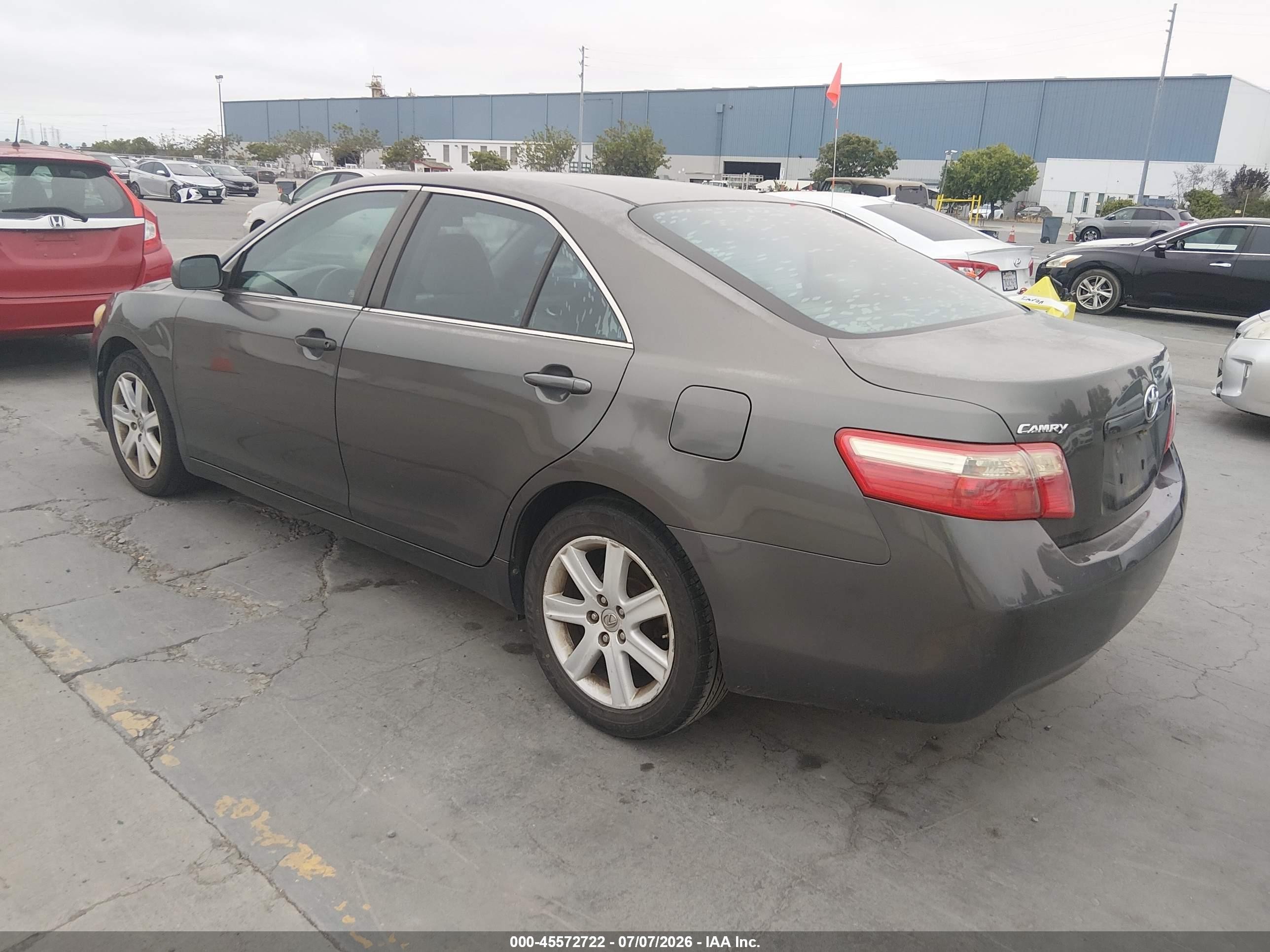 2009 Toyota Camry Le Gray vin: 4T4BE46K69R098923