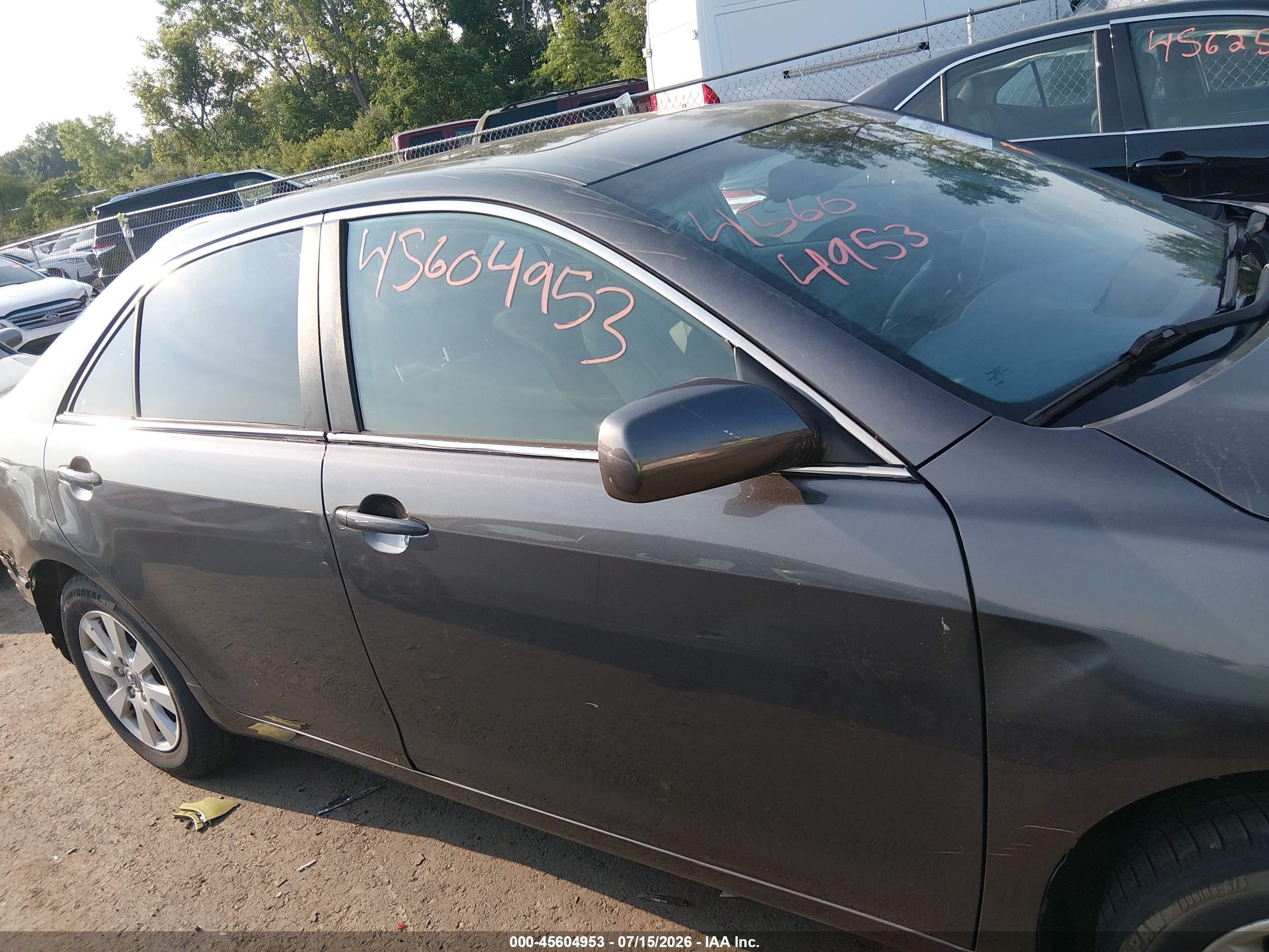 2009 Toyota Camry Xle Gray vin: 4T4BE46K69R105370