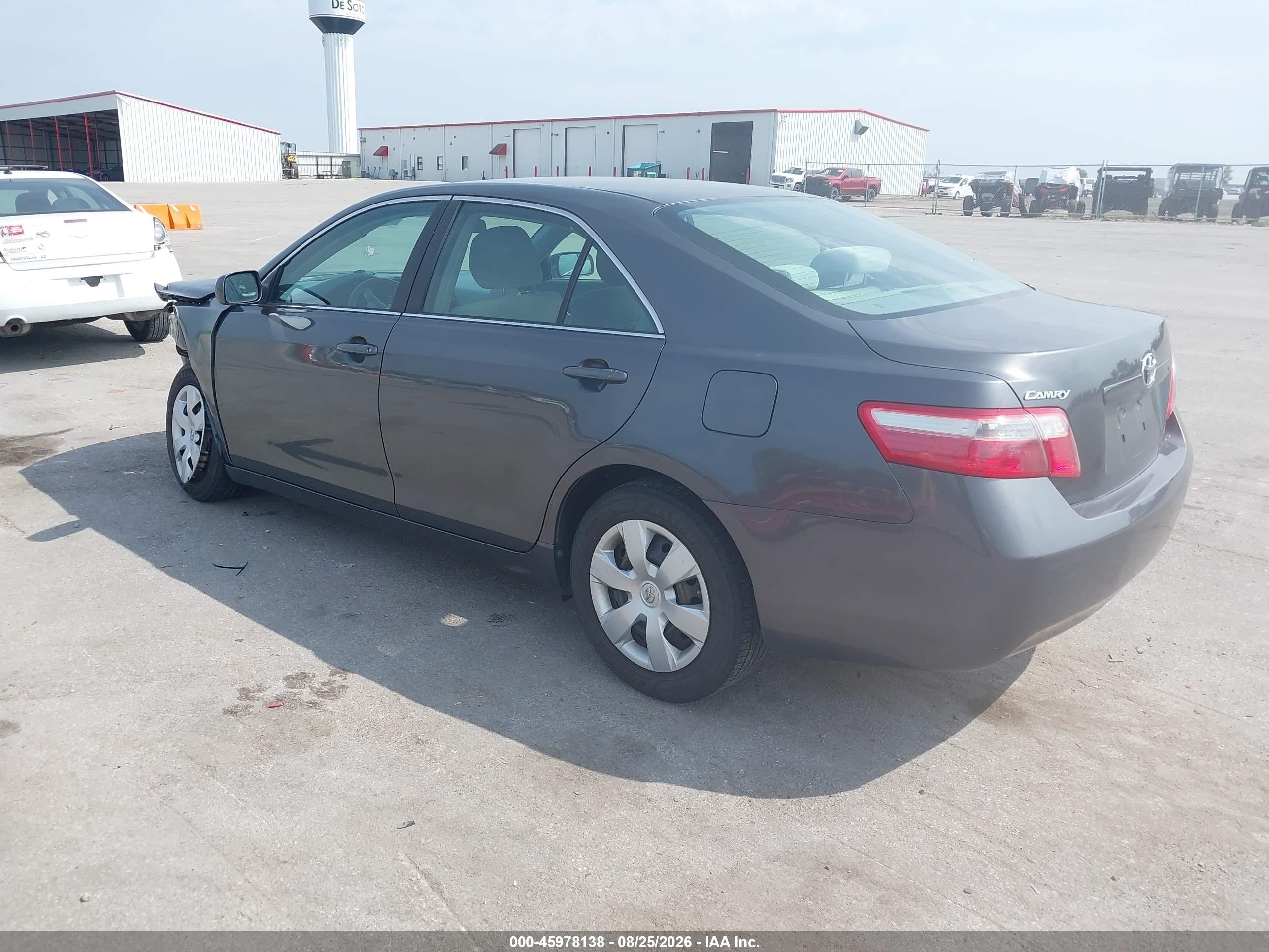 2009 Toyota Camry Le Gray vin: 4T4BE46K69R123321