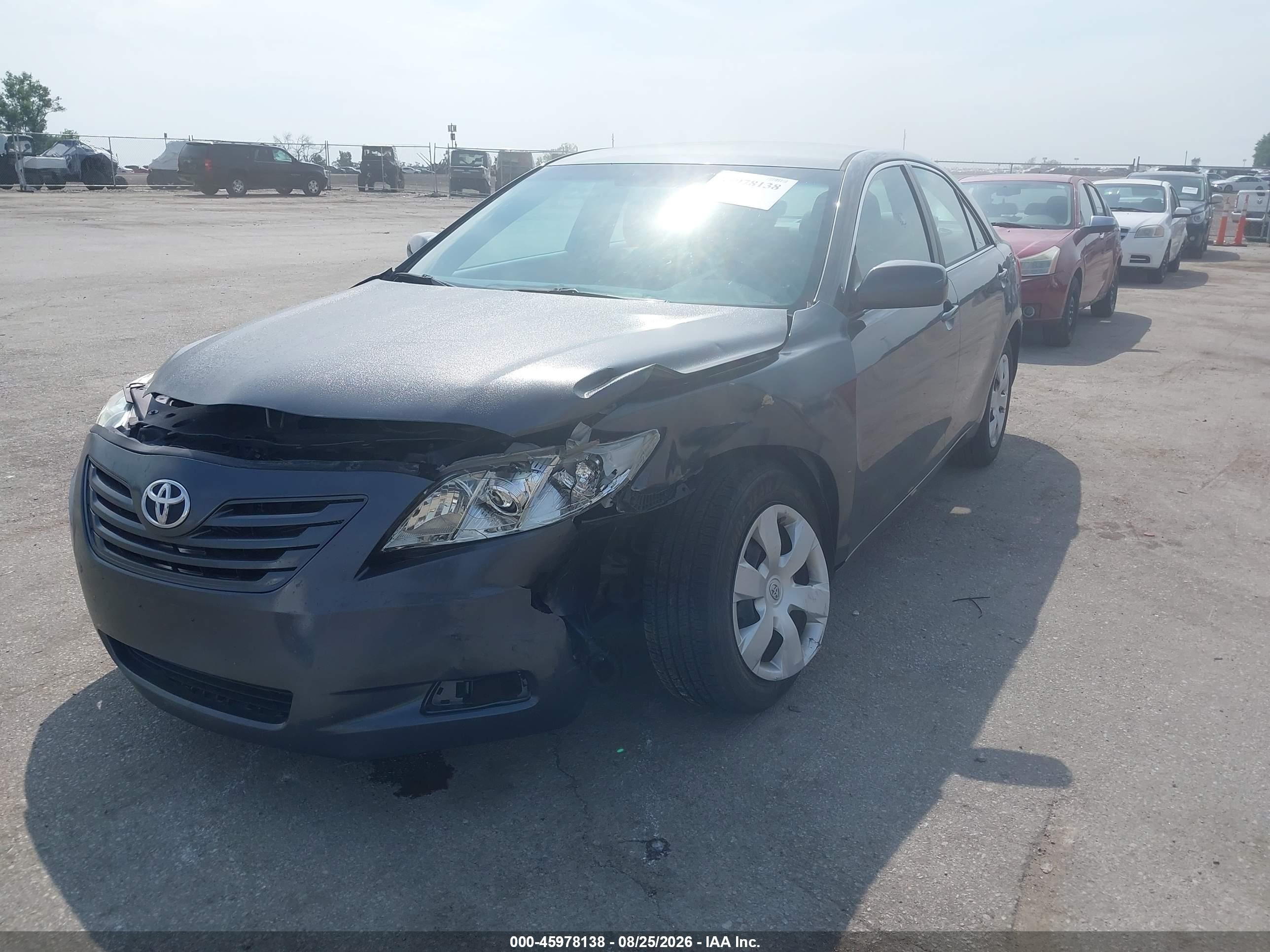 2009 Toyota Camry Le Gray vin: 4T4BE46K69R123321