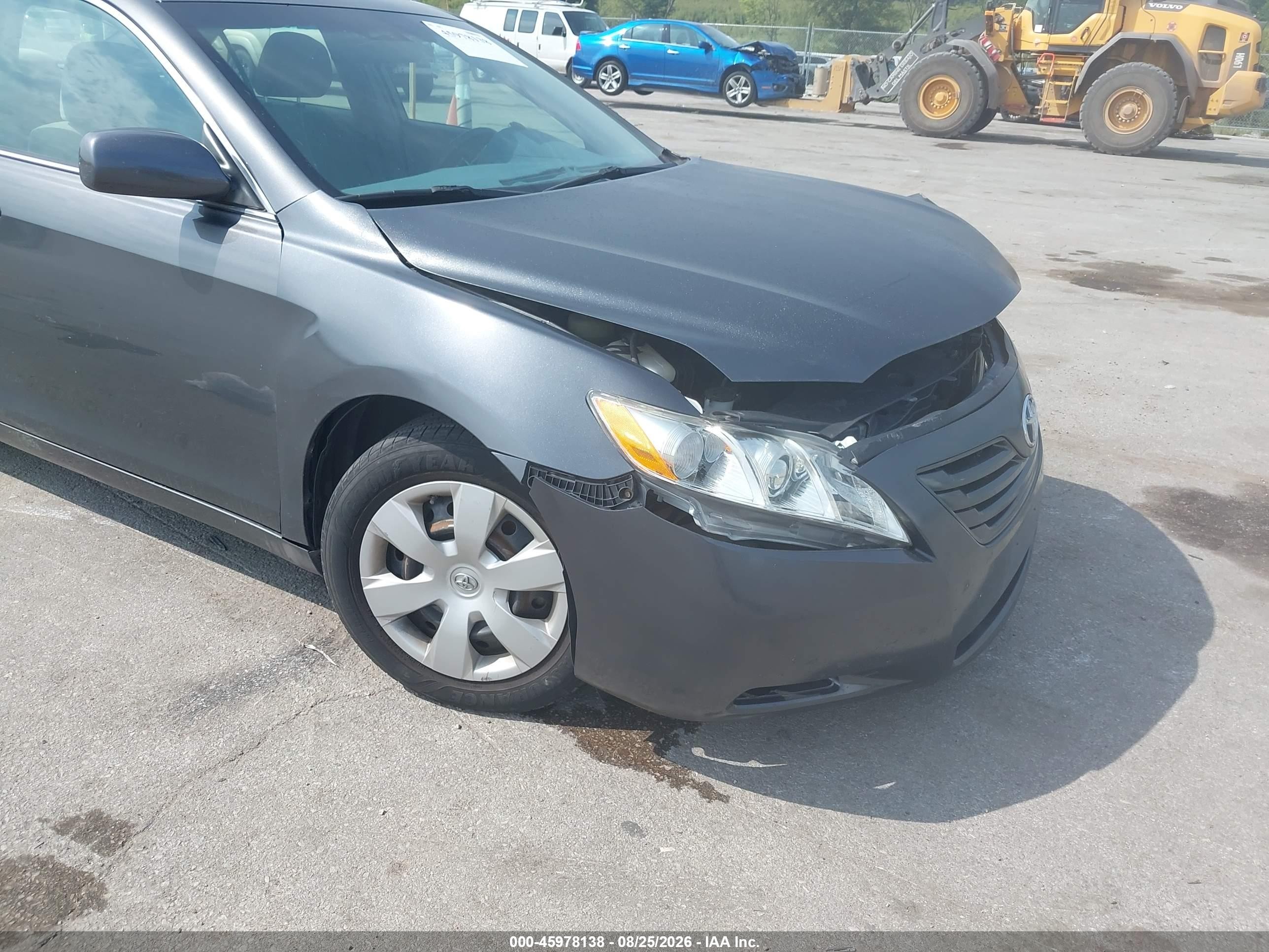 2009 Toyota Camry Le Gray vin: 4T4BE46K69R123321