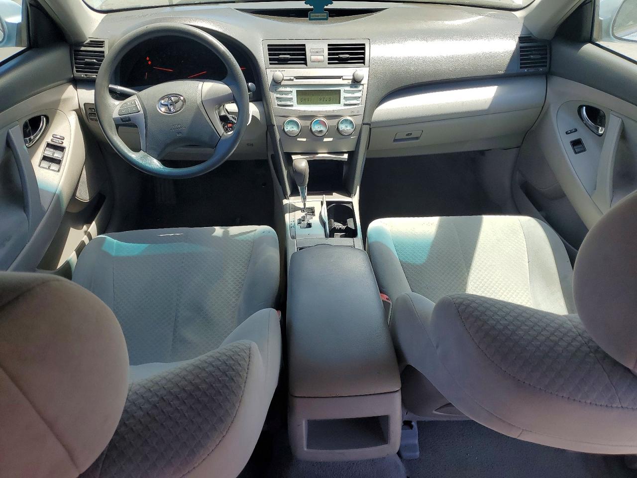 2009 Toyota Camry Le Blue vin: 4T4BE46K69R124923