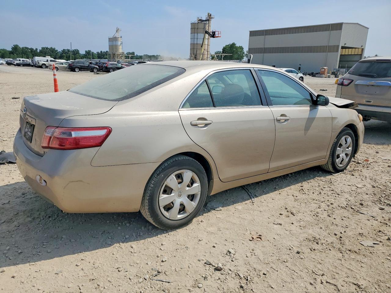 2007 Toyota Camry Le Желто-коричневый vin: 4T4BE46K77R002228