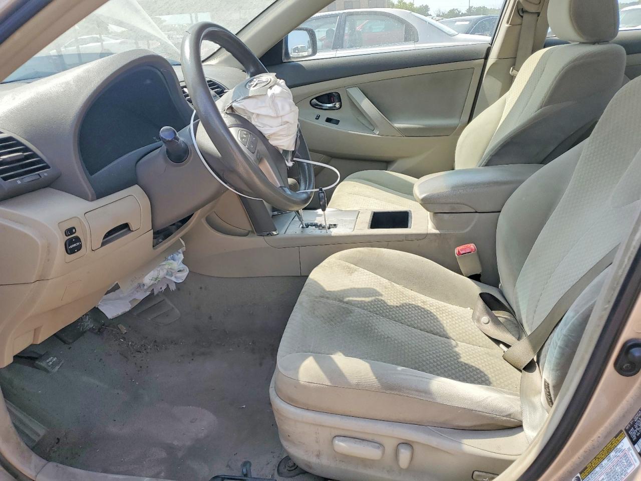 2007 Toyota Camry Le Желто-коричневый vin: 4T4BE46K77R002228