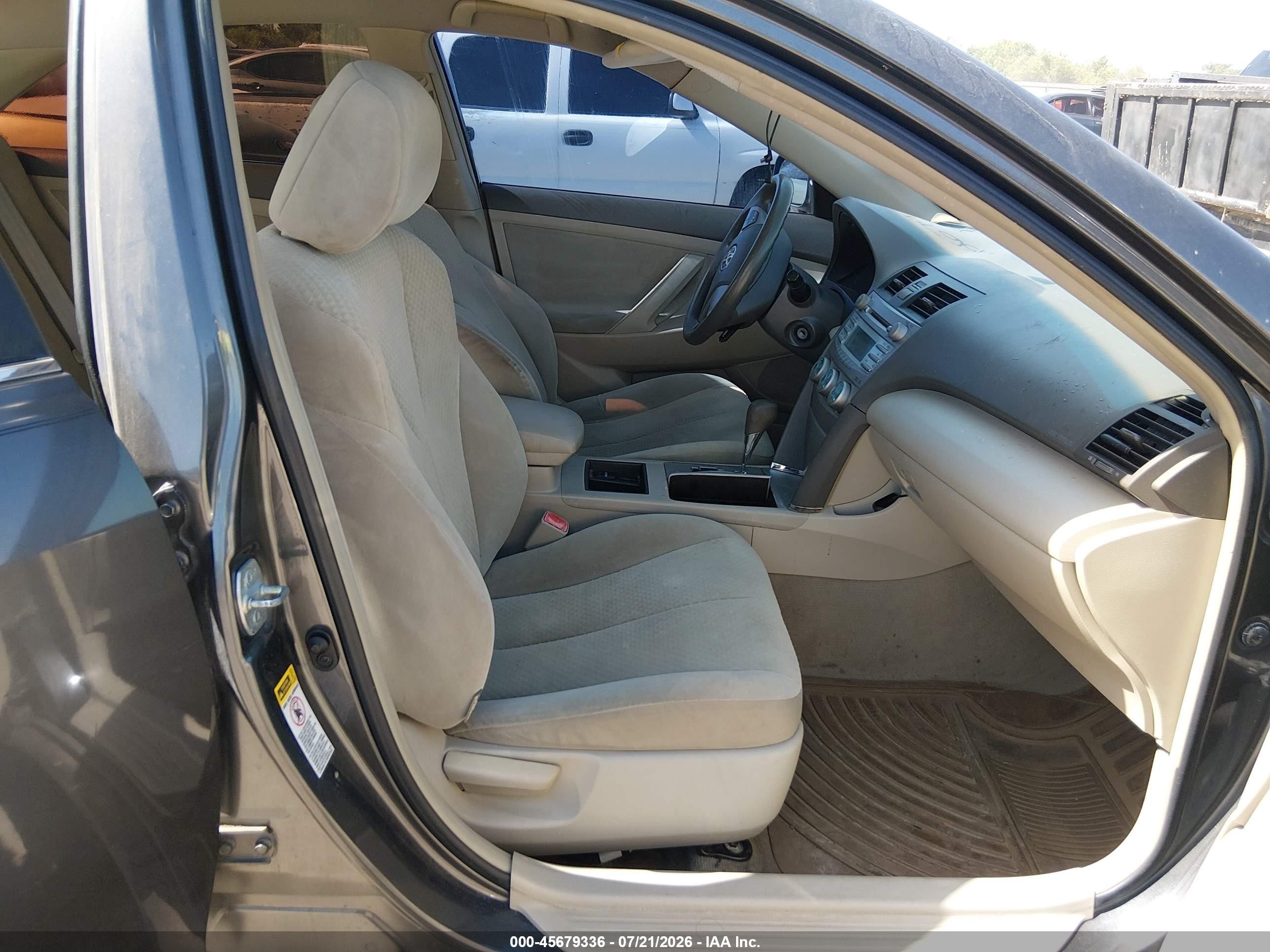 2007 Toyota Camry Le Gray vin: 4T4BE46K77R002620
