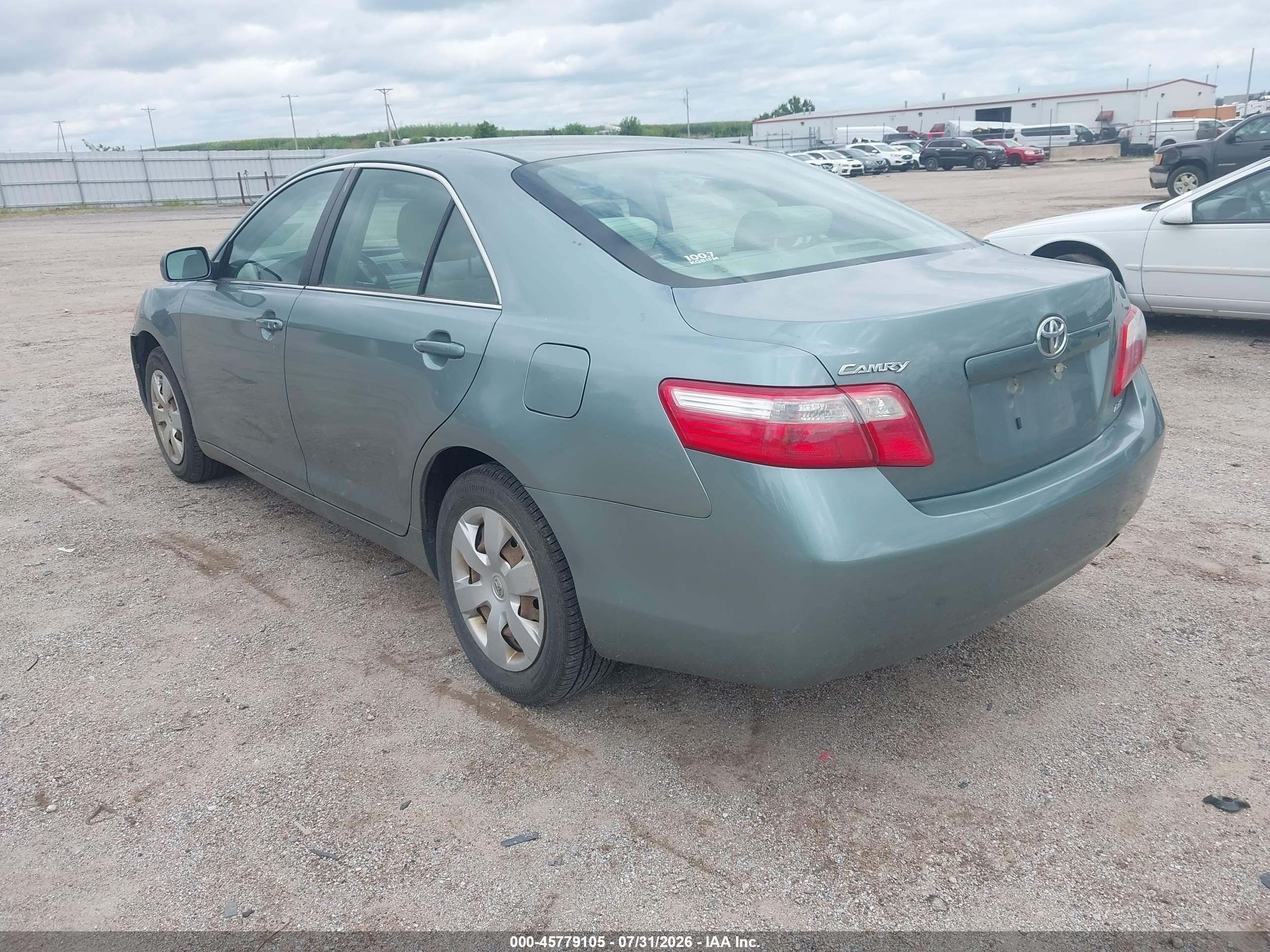 2008 Toyota Camry Le Gray vin: 4T4BE46K78R015630