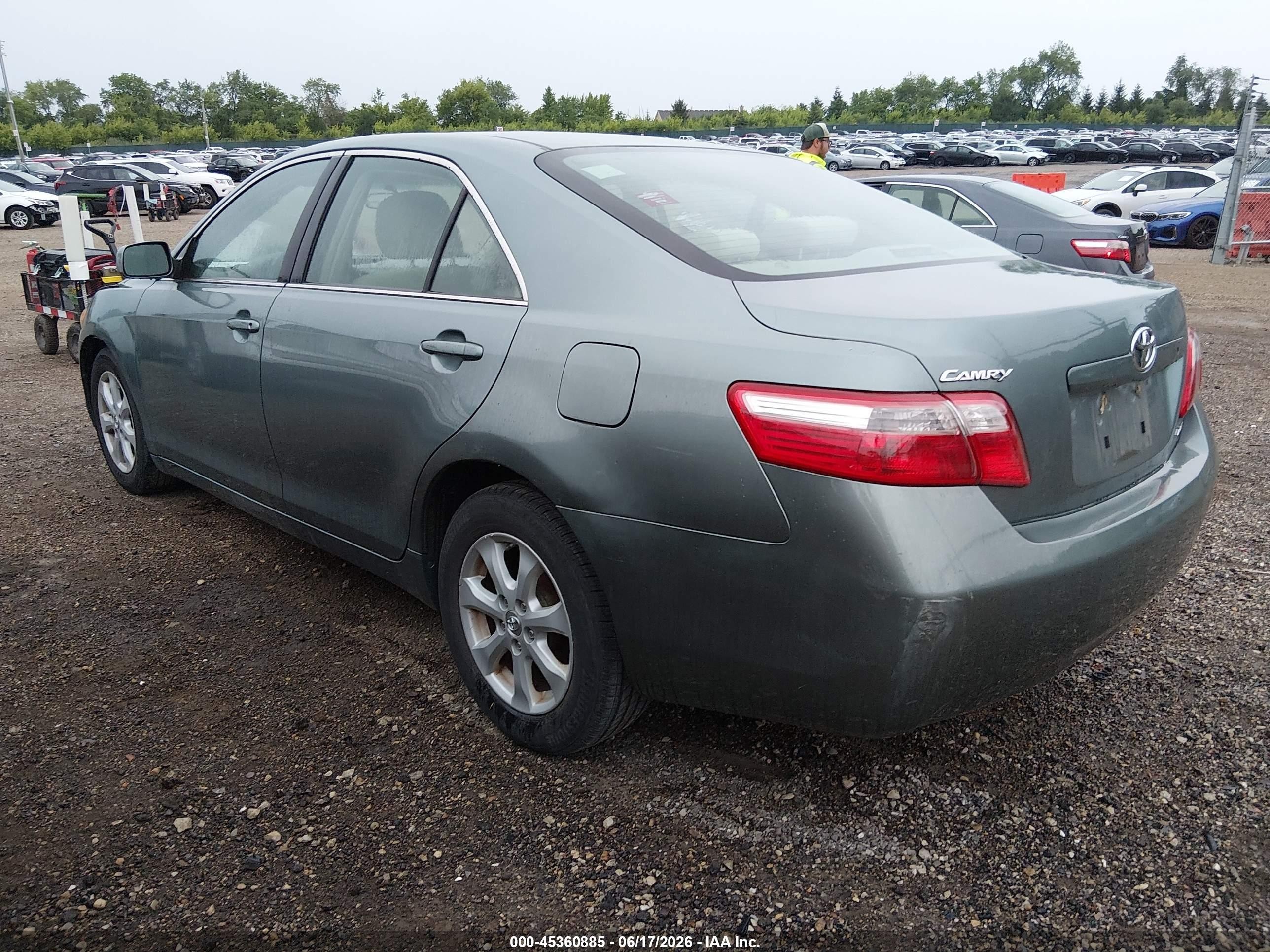 2008 Toyota Camry Le Green vin: 4T4BE46K78R020973