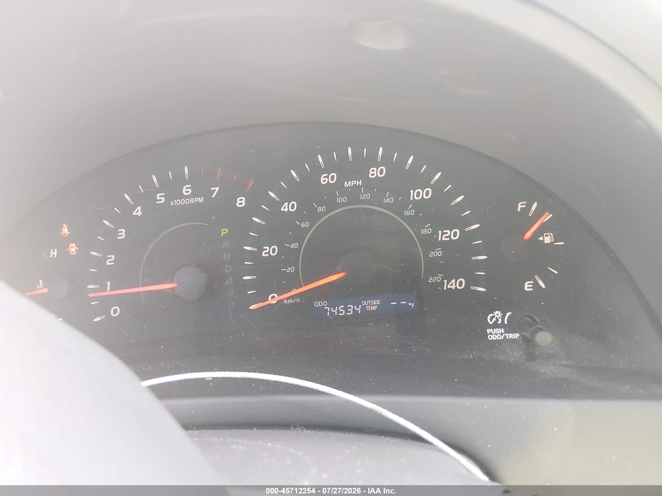 2008 Toyota Camry Le Серебряный vin: 4T4BE46K78R041290