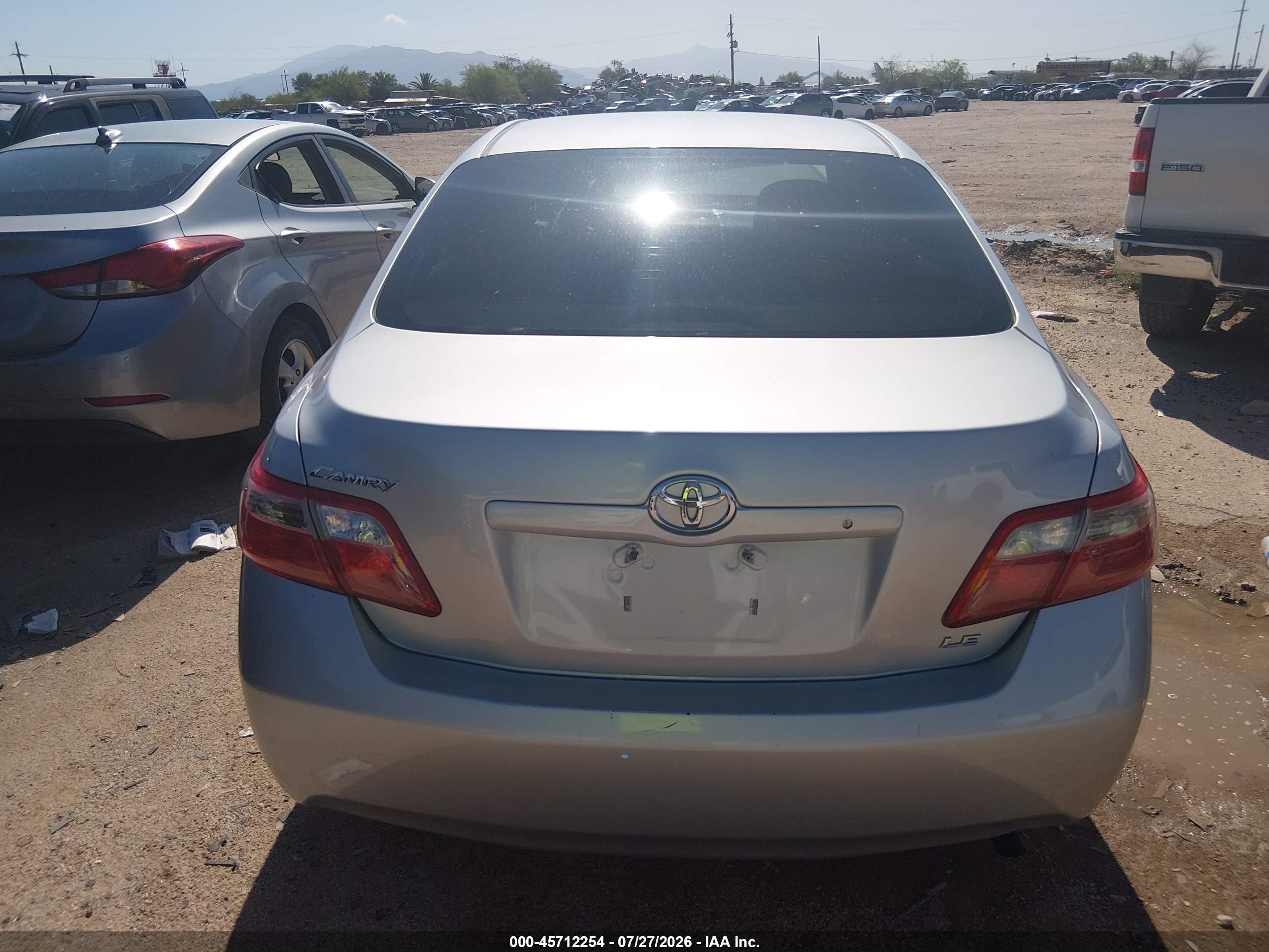 2008 Toyota Camry Le Серебряный vin: 4T4BE46K78R041290