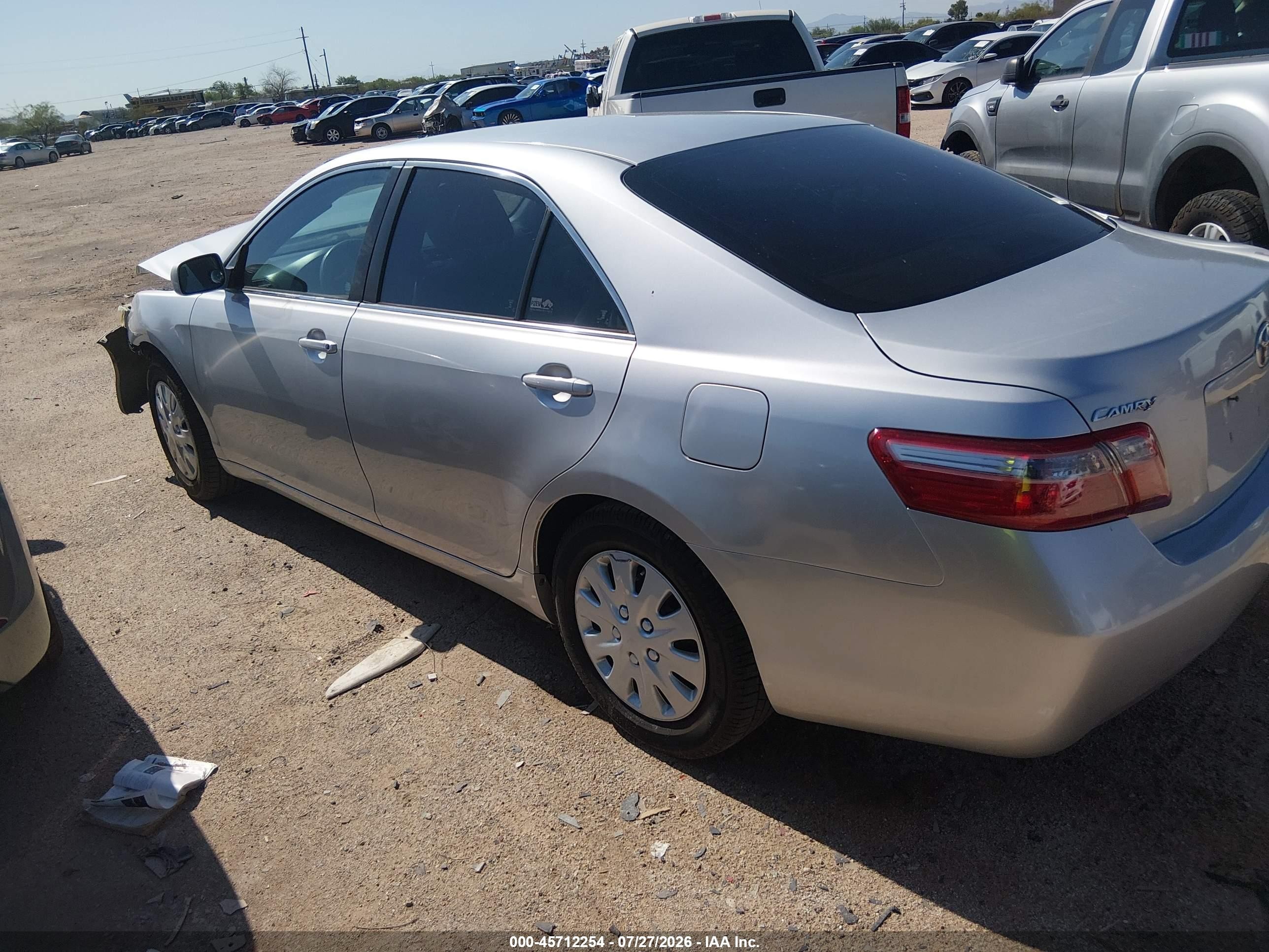 2008 Toyota Camry Le Серебряный vin: 4T4BE46K78R041290