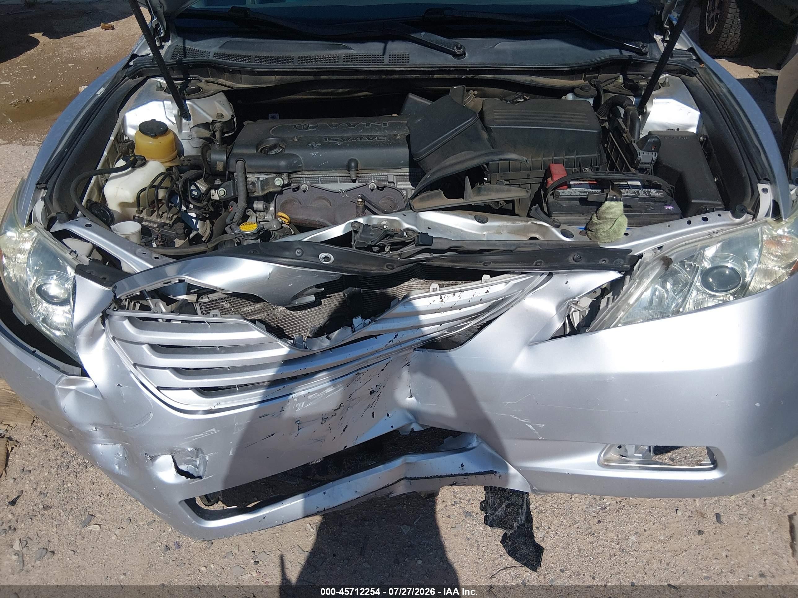 2008 Toyota Camry Le Серебряный vin: 4T4BE46K78R041290